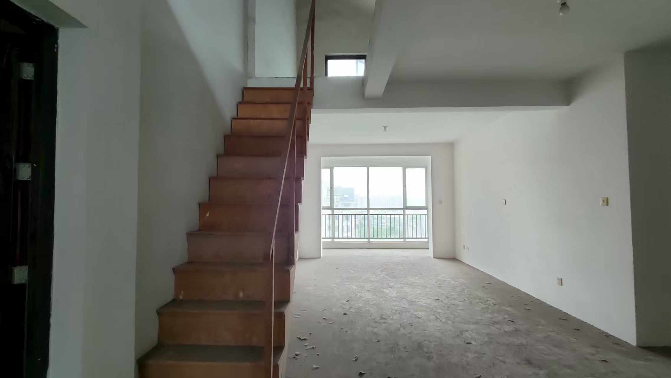苏建花园城 5室2厅2卫 226.91m&sup2;
