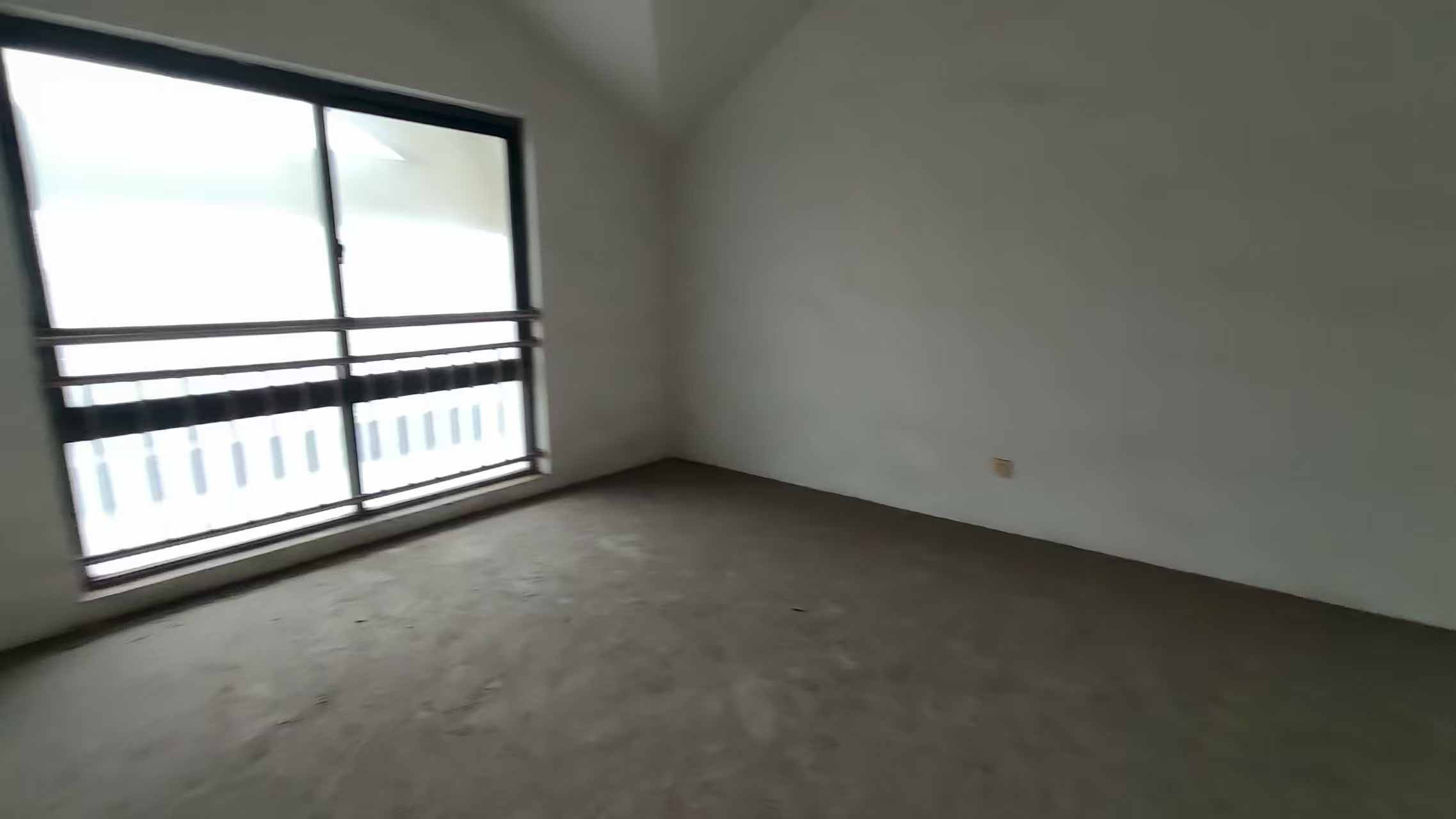 苏建花园城 5室2厅2卫 226.91m&sup2;