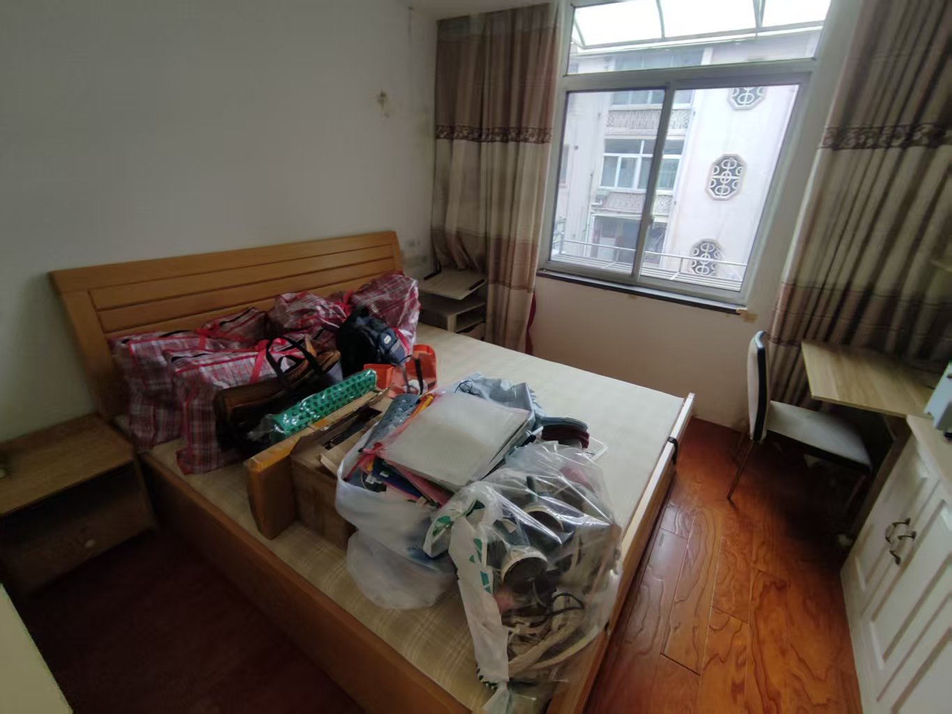 解放新村 2室1厅1卫 70m&sup2;