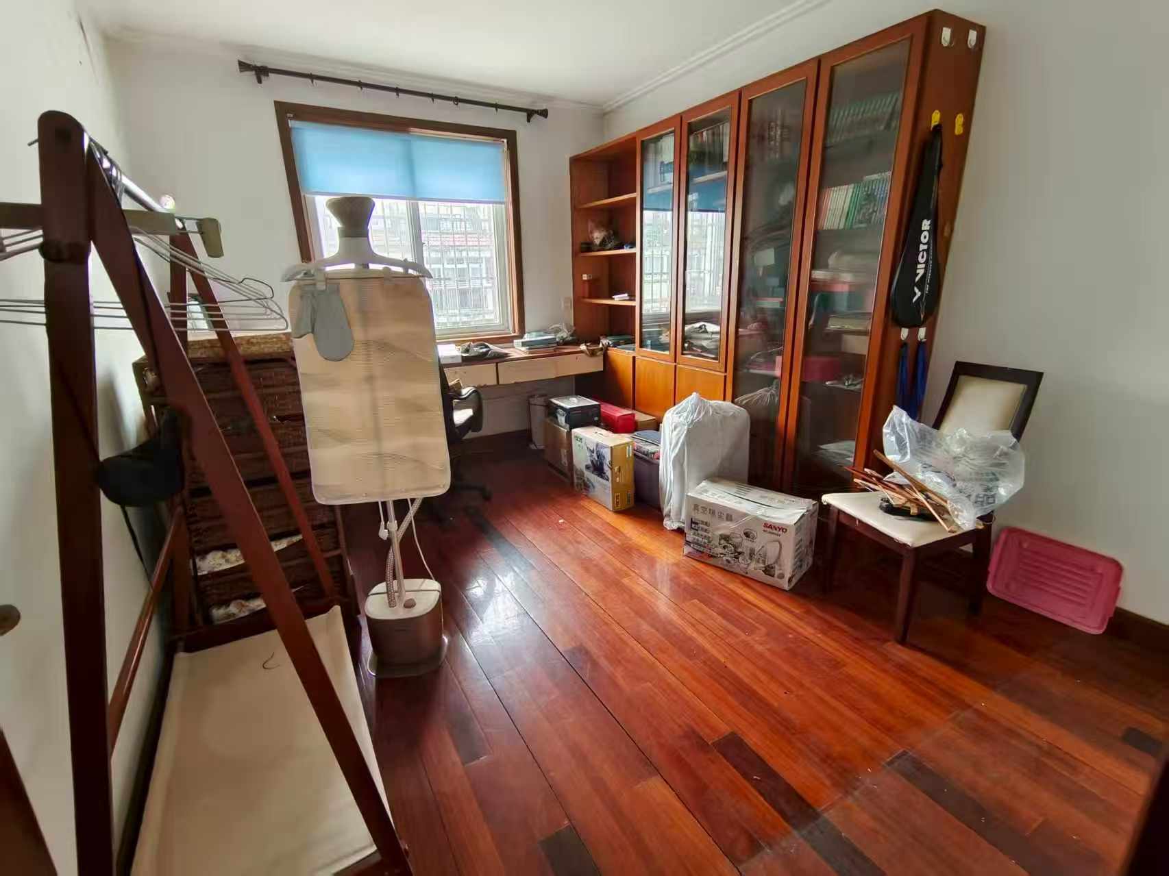 朝晖花园 5室2厅2卫 133m&sup2;