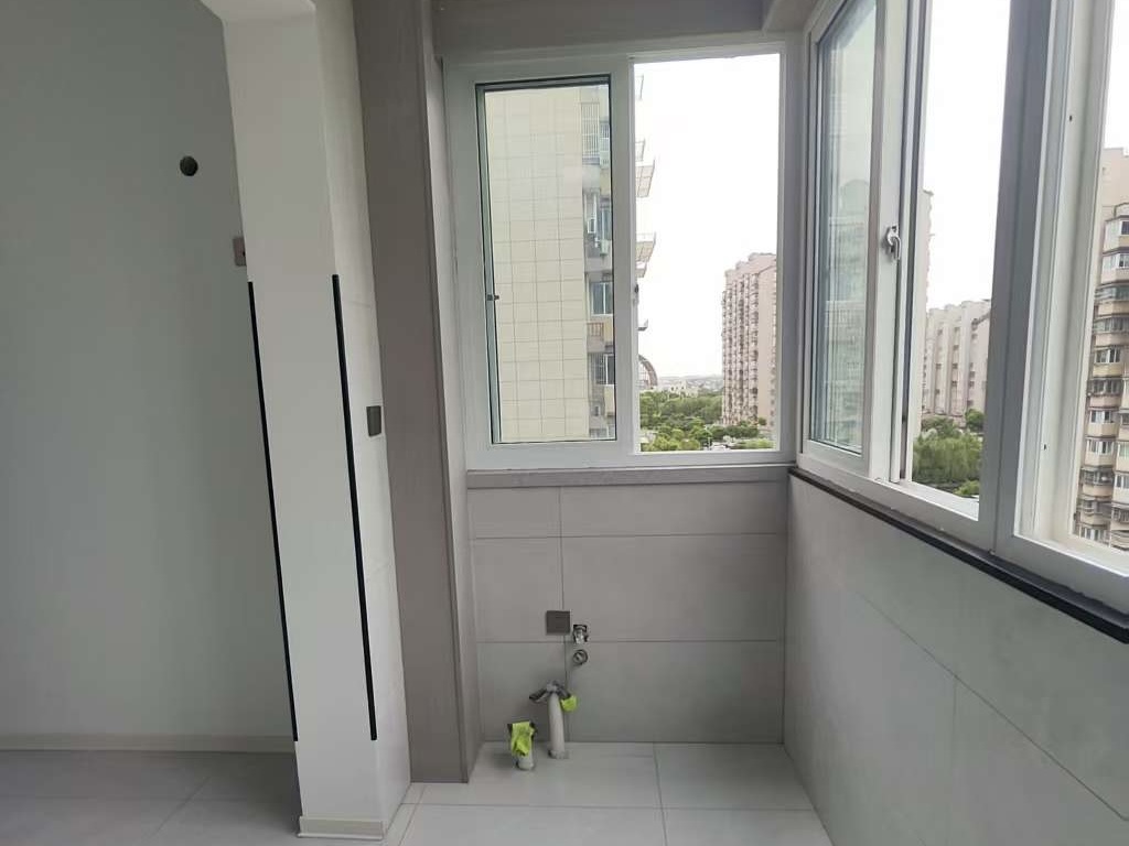 天香苑 1室1厅1卫 60m&sup2;