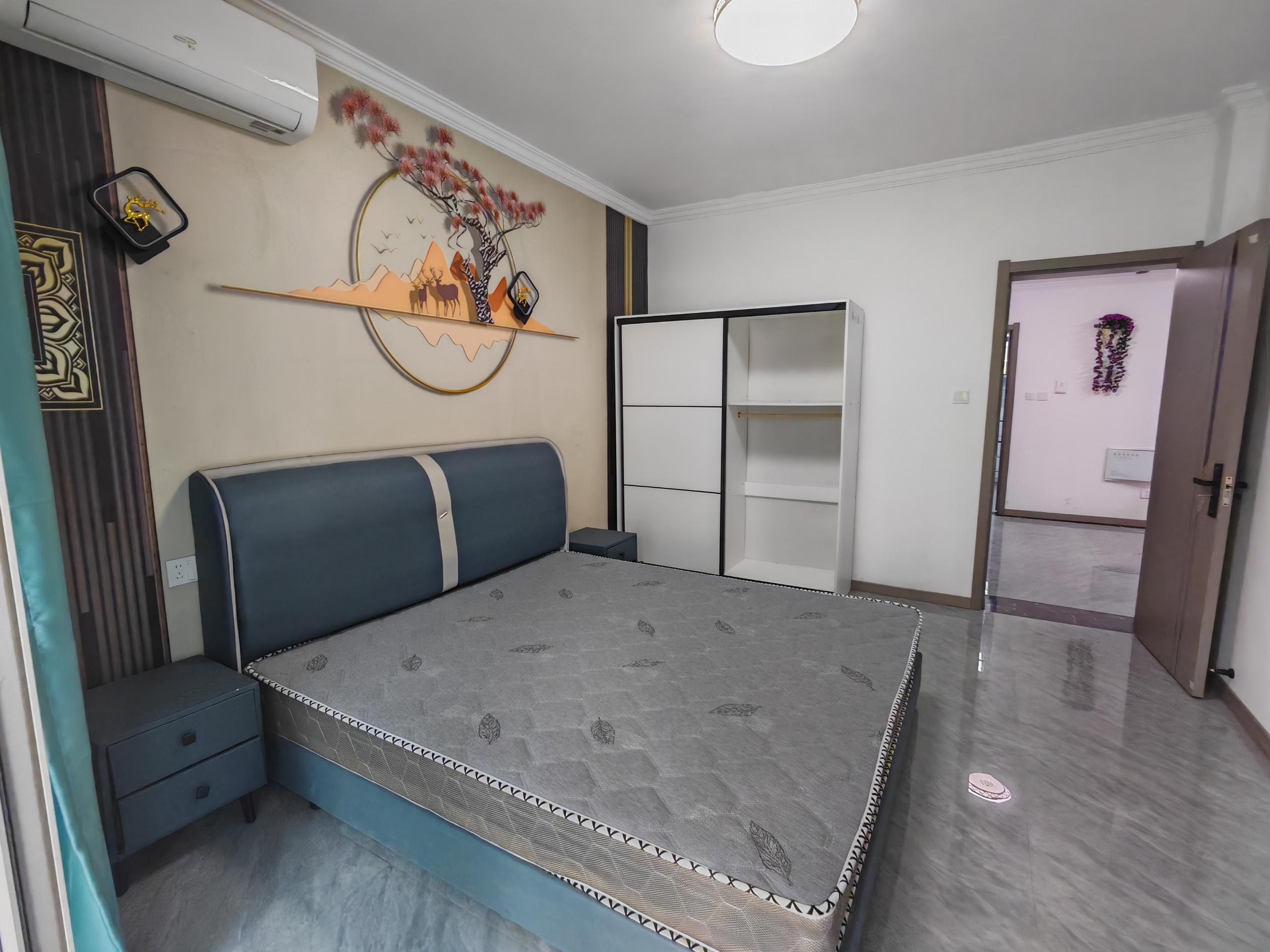 观河华府 2室1厅1卫 80m&sup2;
