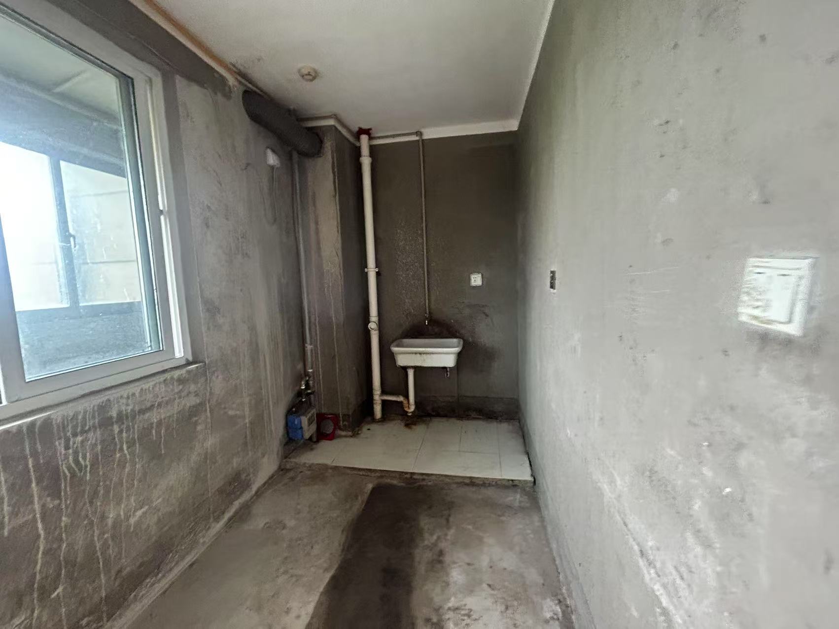 外滩花苑 3室1厅1卫 115.00m&sup2;