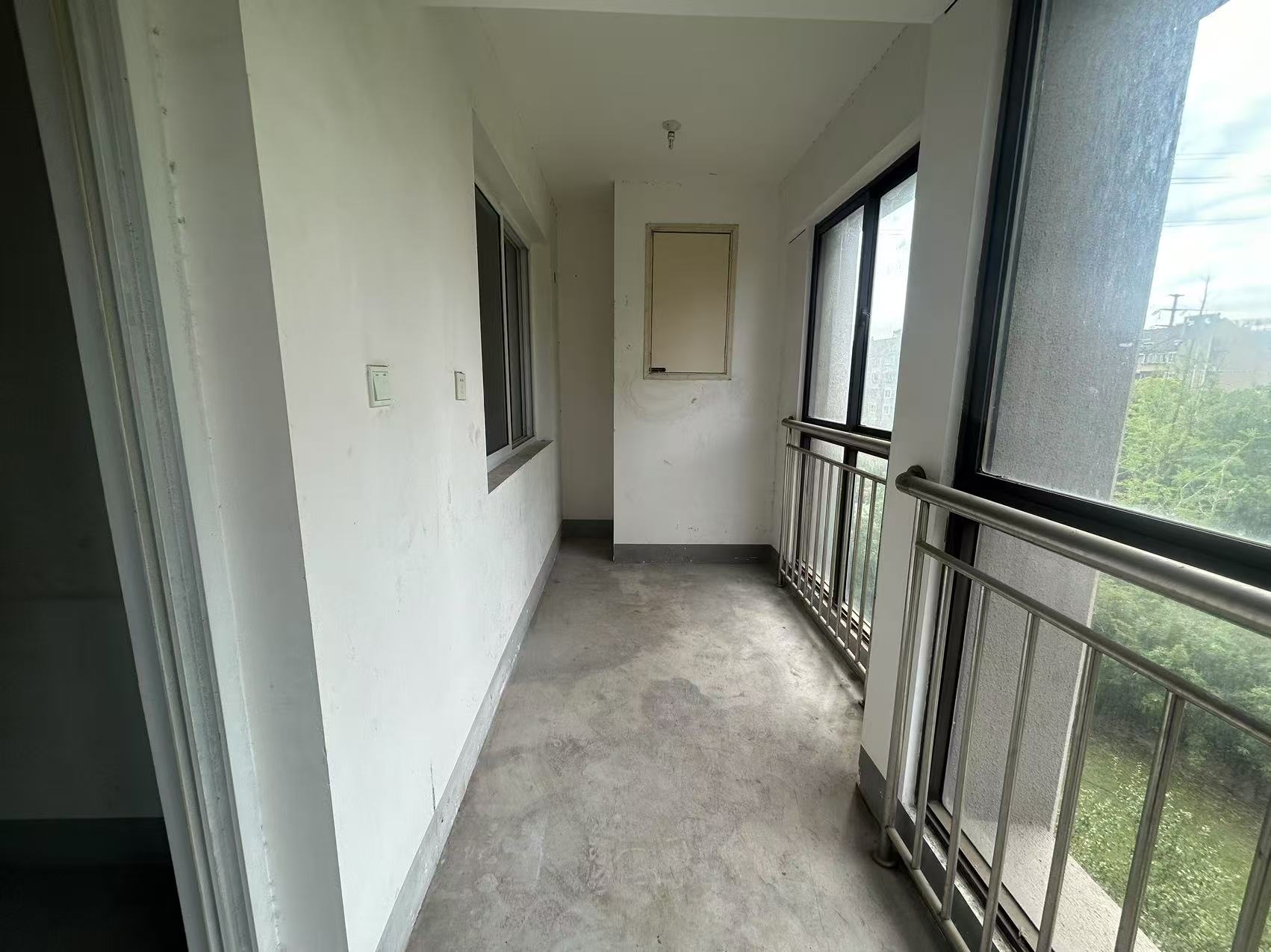 外滩花苑 3室1厅1卫 115.00m&sup2;