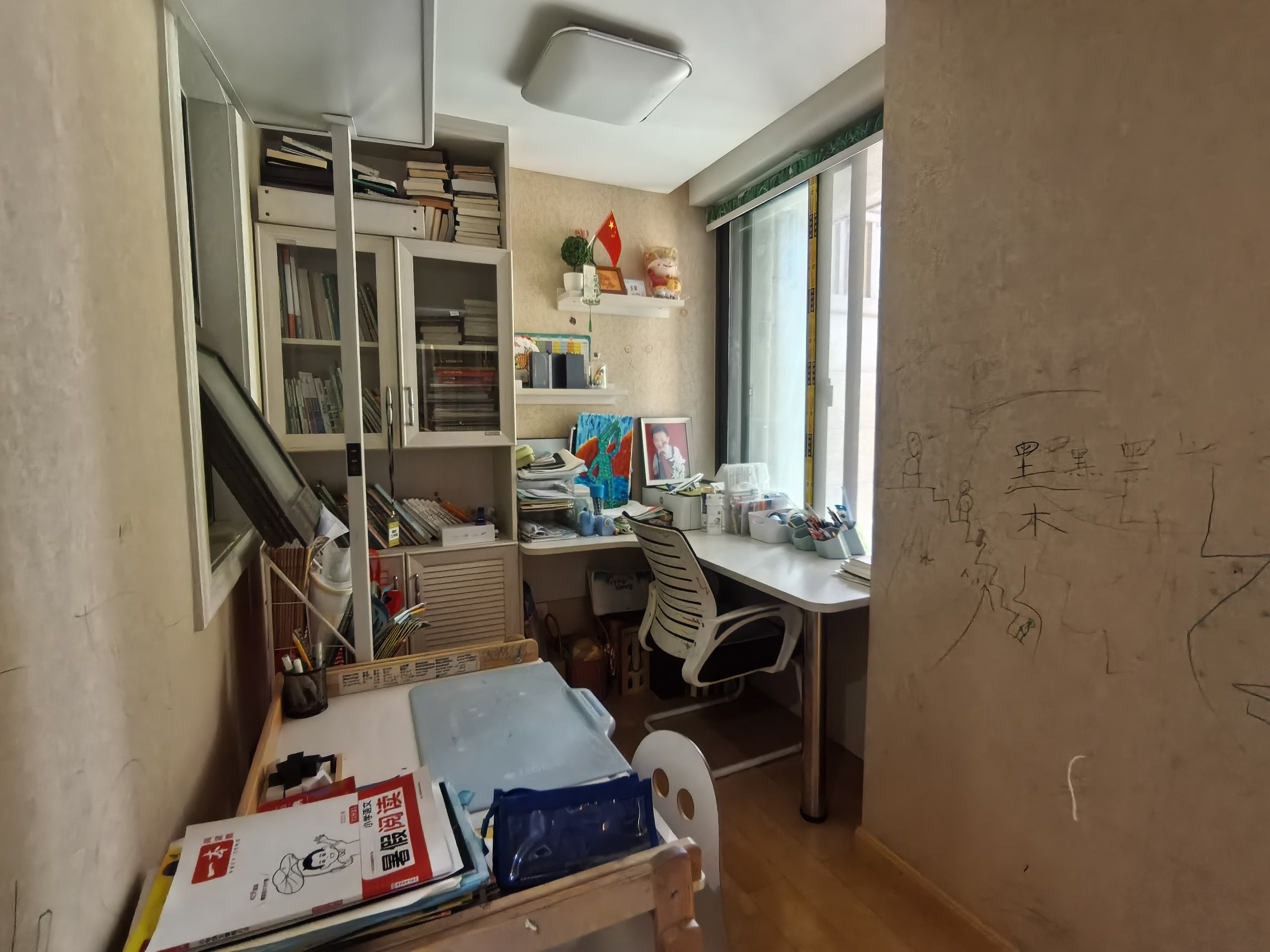 保利香槟国际 3室2厅2卫 137m&sup2;