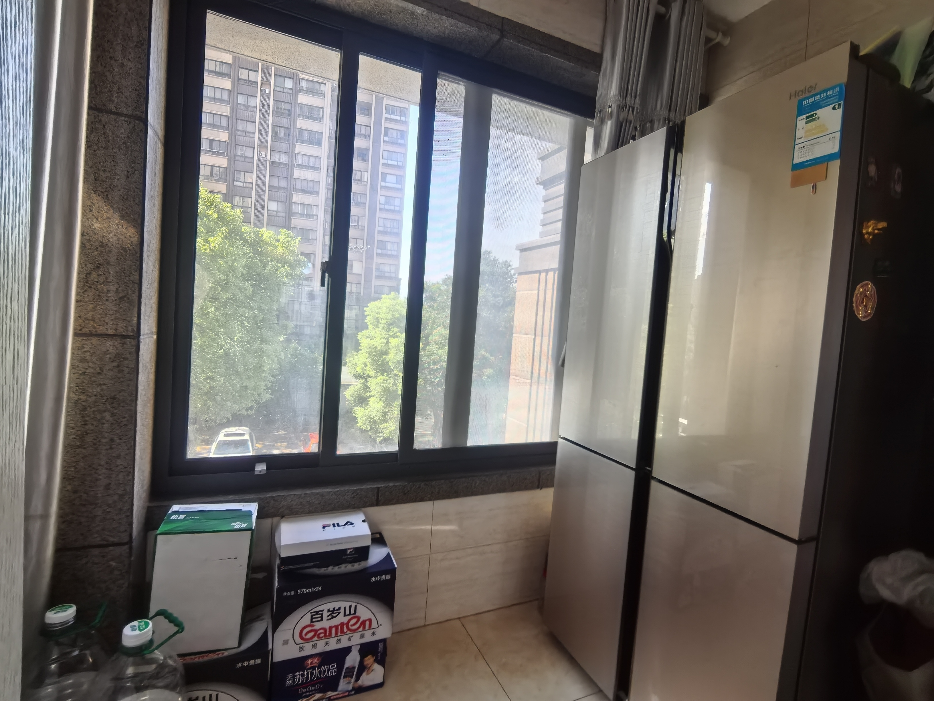 保利香槟国际 3室2厅2卫 137m&sup2;