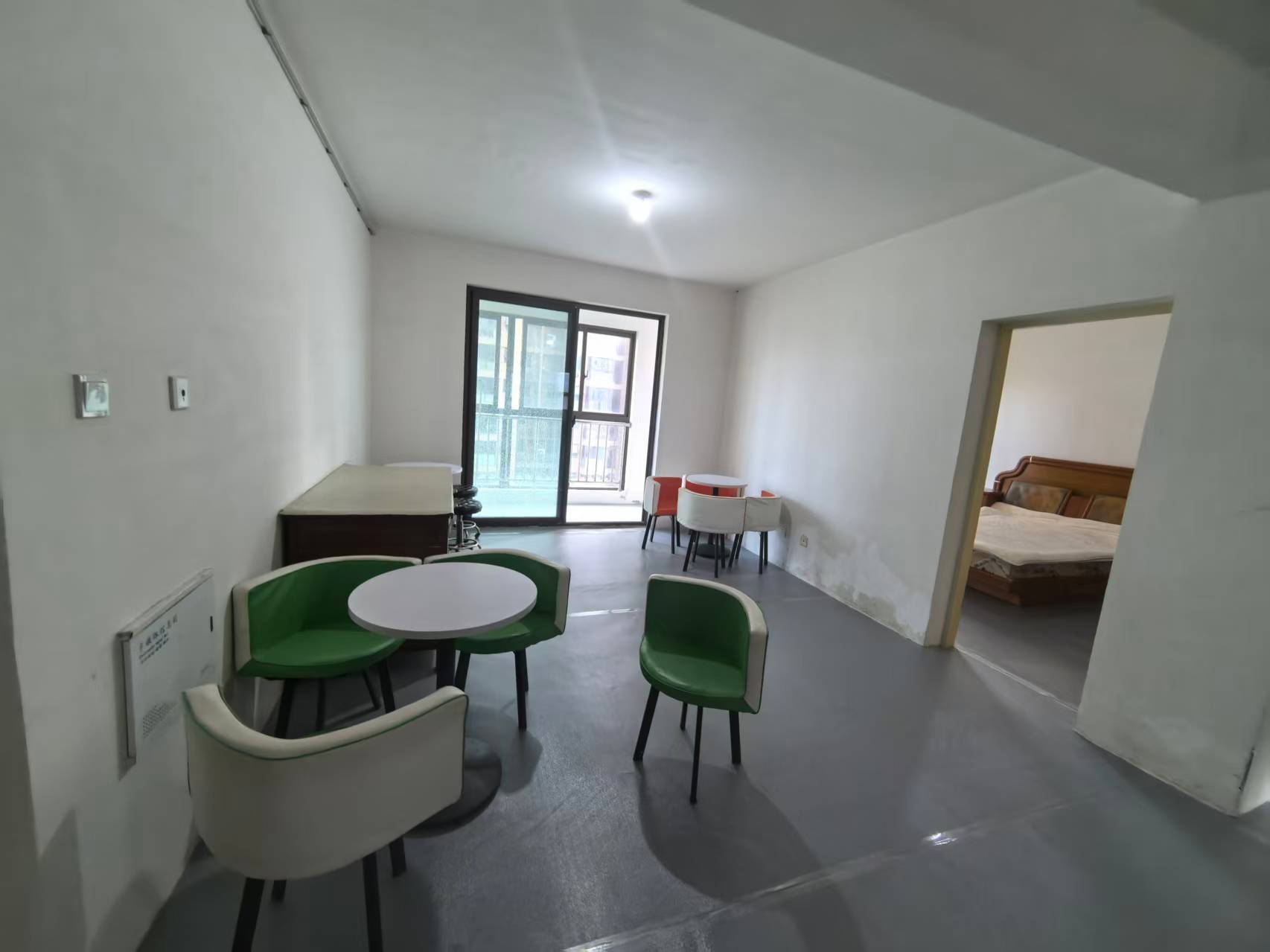 同和嘉苑北区 2室2厅1卫 113m²