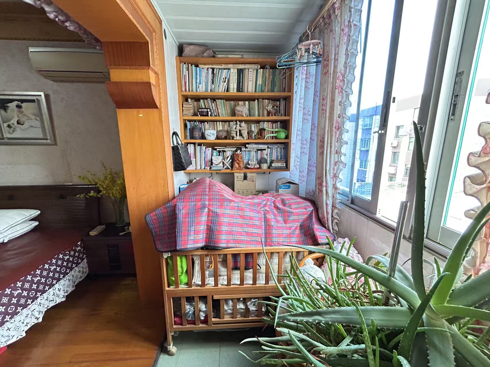 万达花苑 3室2厅1卫 98m&sup2;