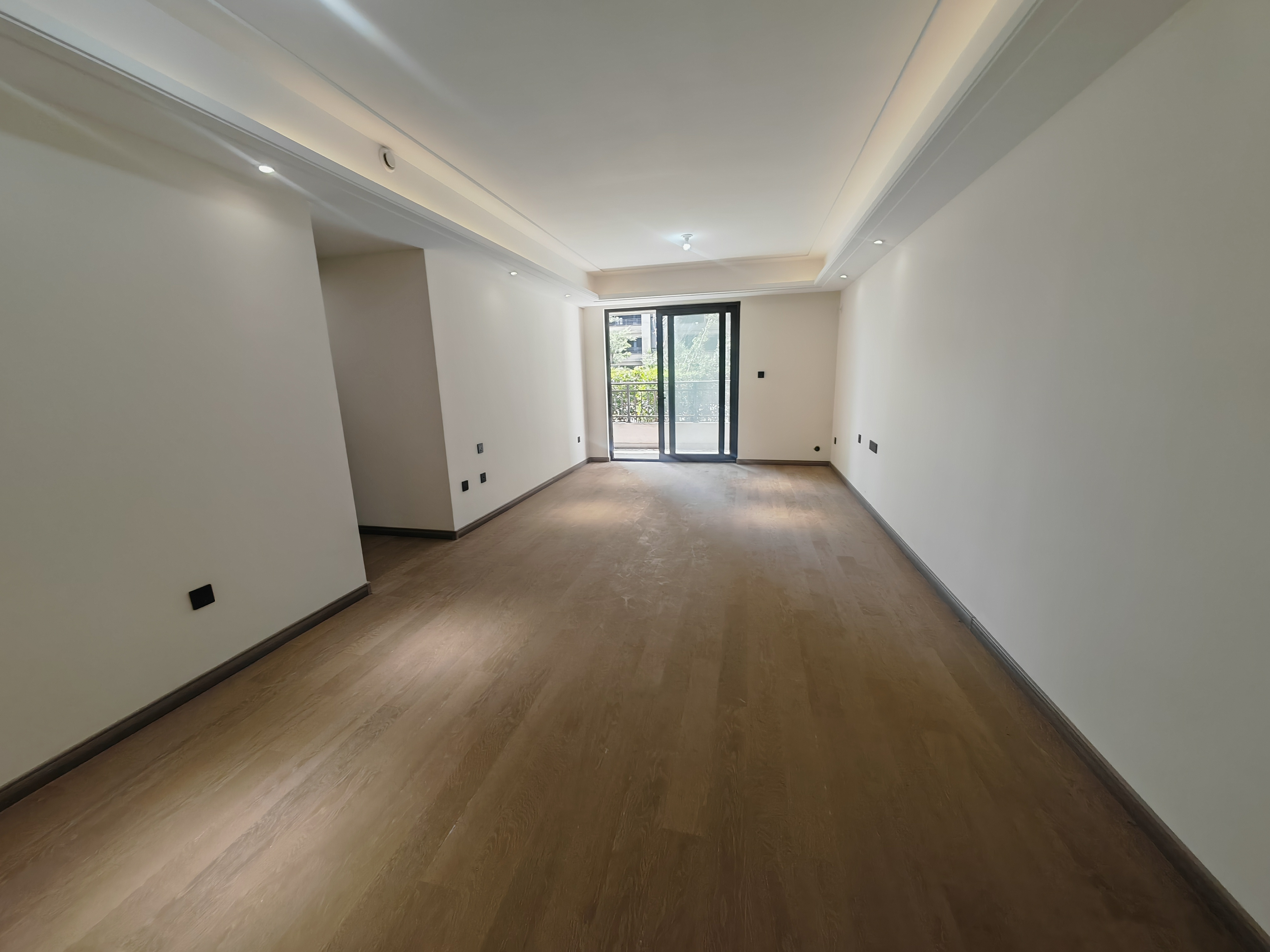 湖山源著 3室2厅2卫 115m&sup2;