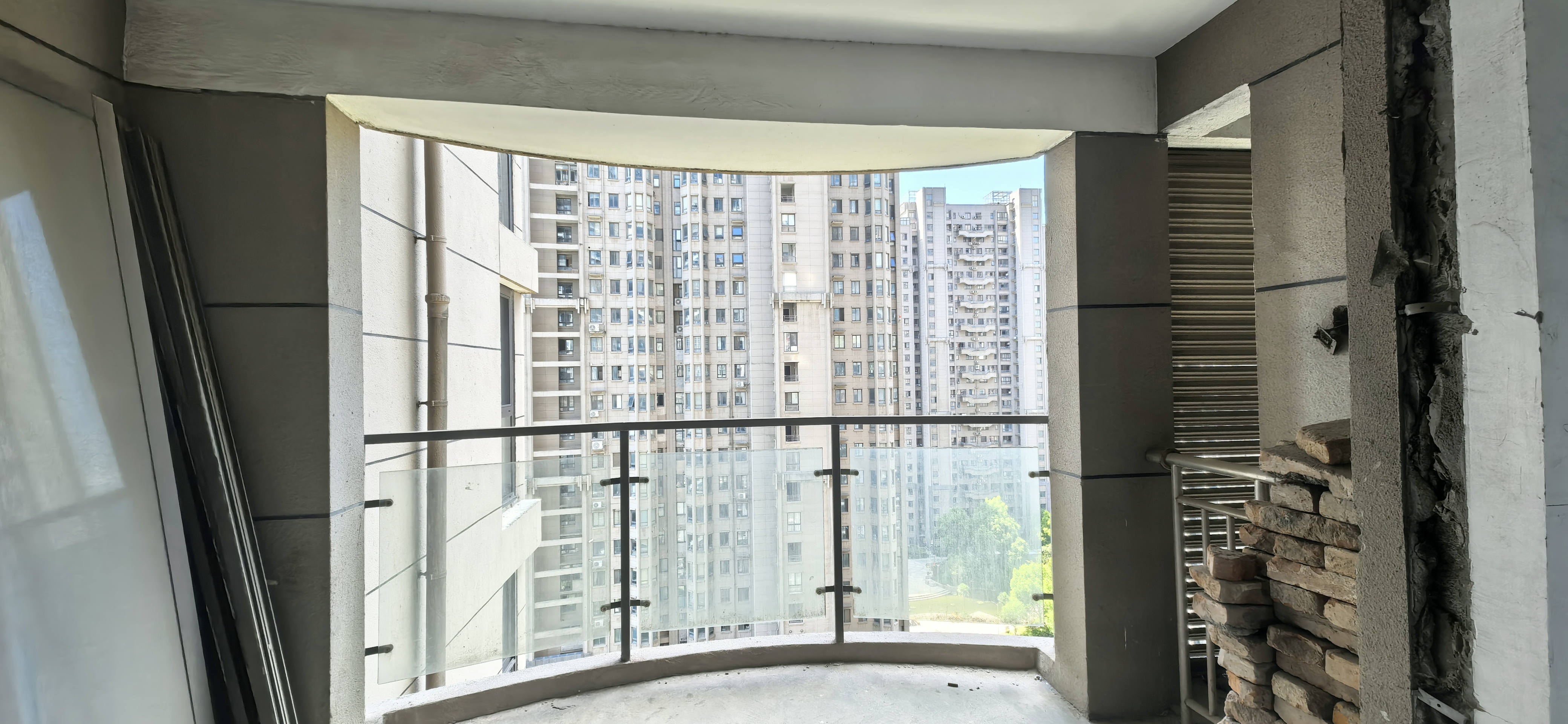 意邦绿墅湾 3室2厅2卫 141.80m&sup2;