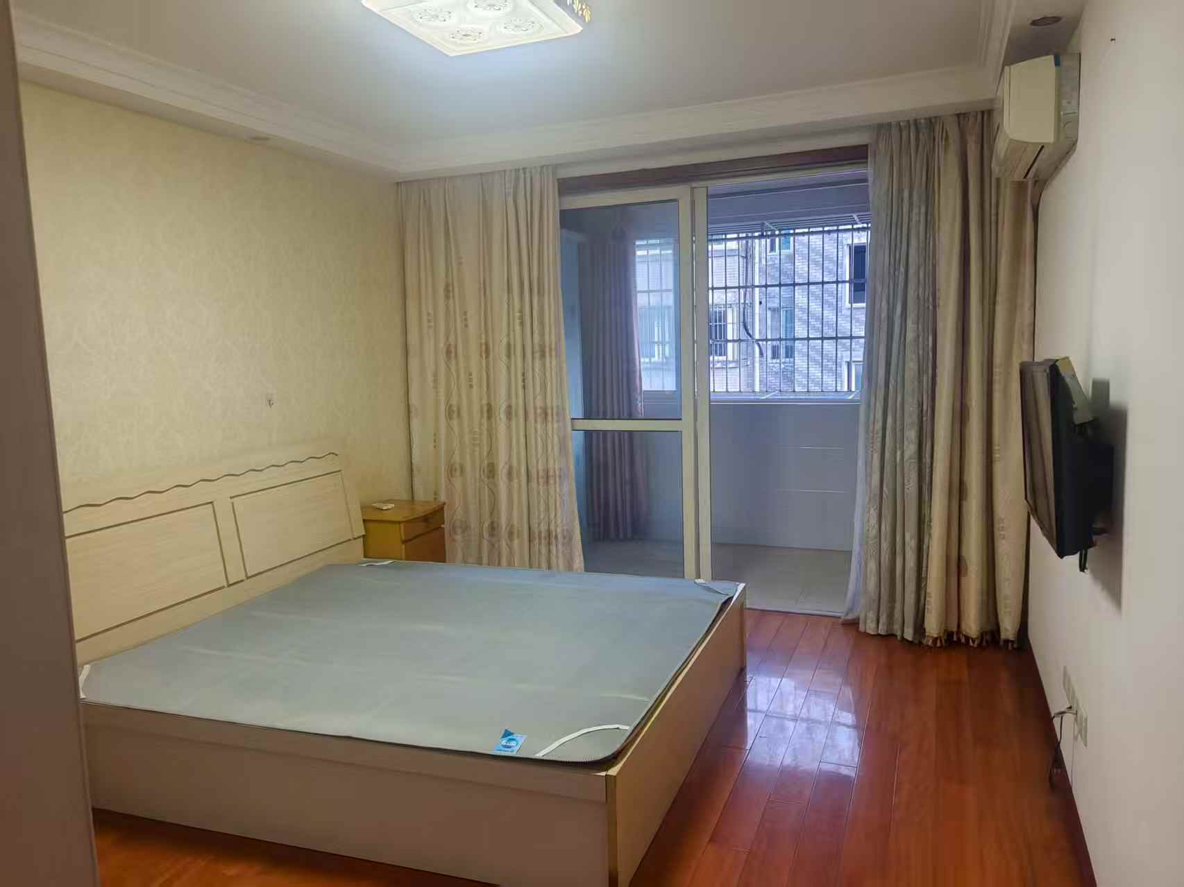 民安花苑 3室2厅1卫 110m&sup2;