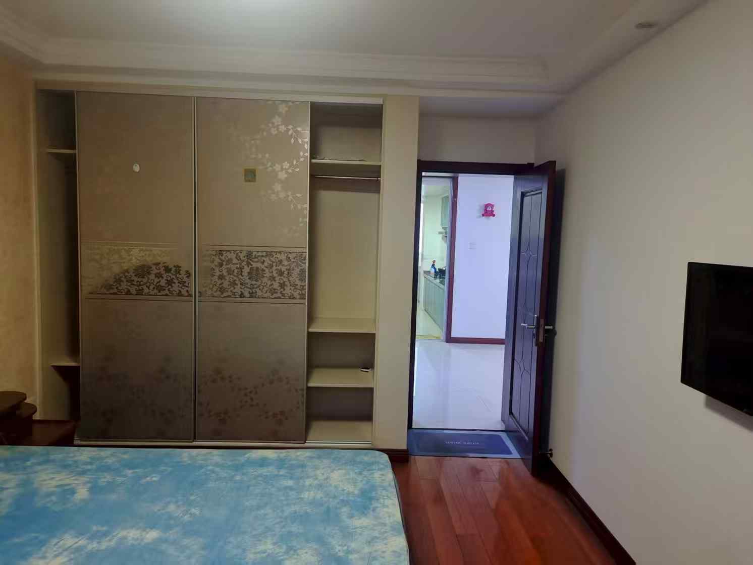 民安花苑 3室2厅1卫 110m&sup2;