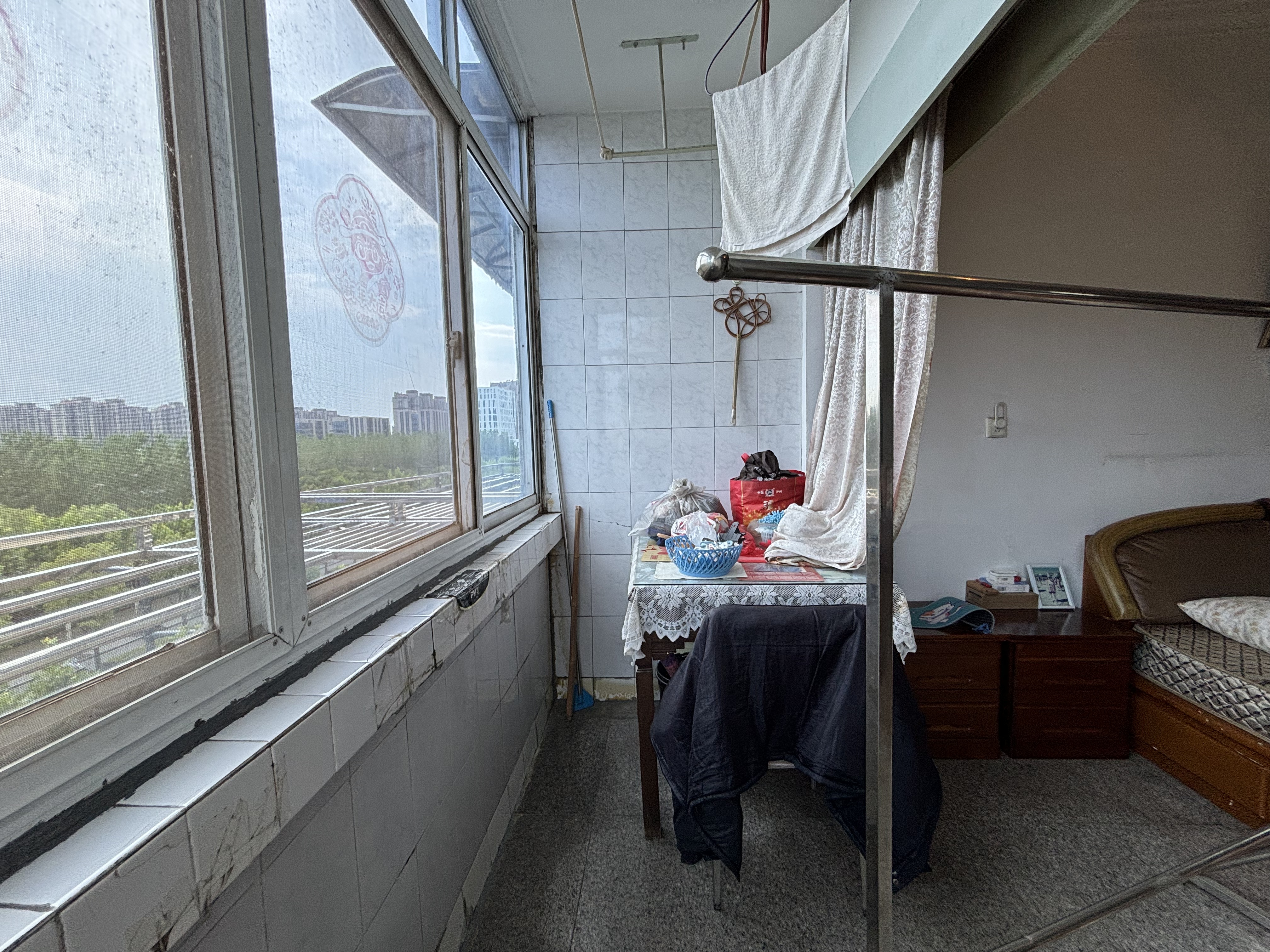 光明西村 2室1厅1卫 75m&sup2;