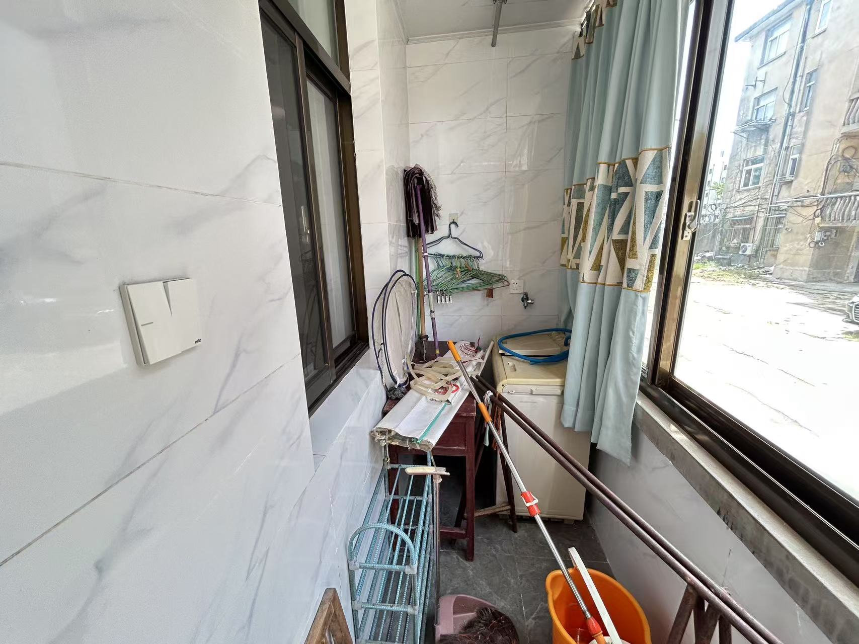纺织新村 2室1厅1卫 70m&sup2;