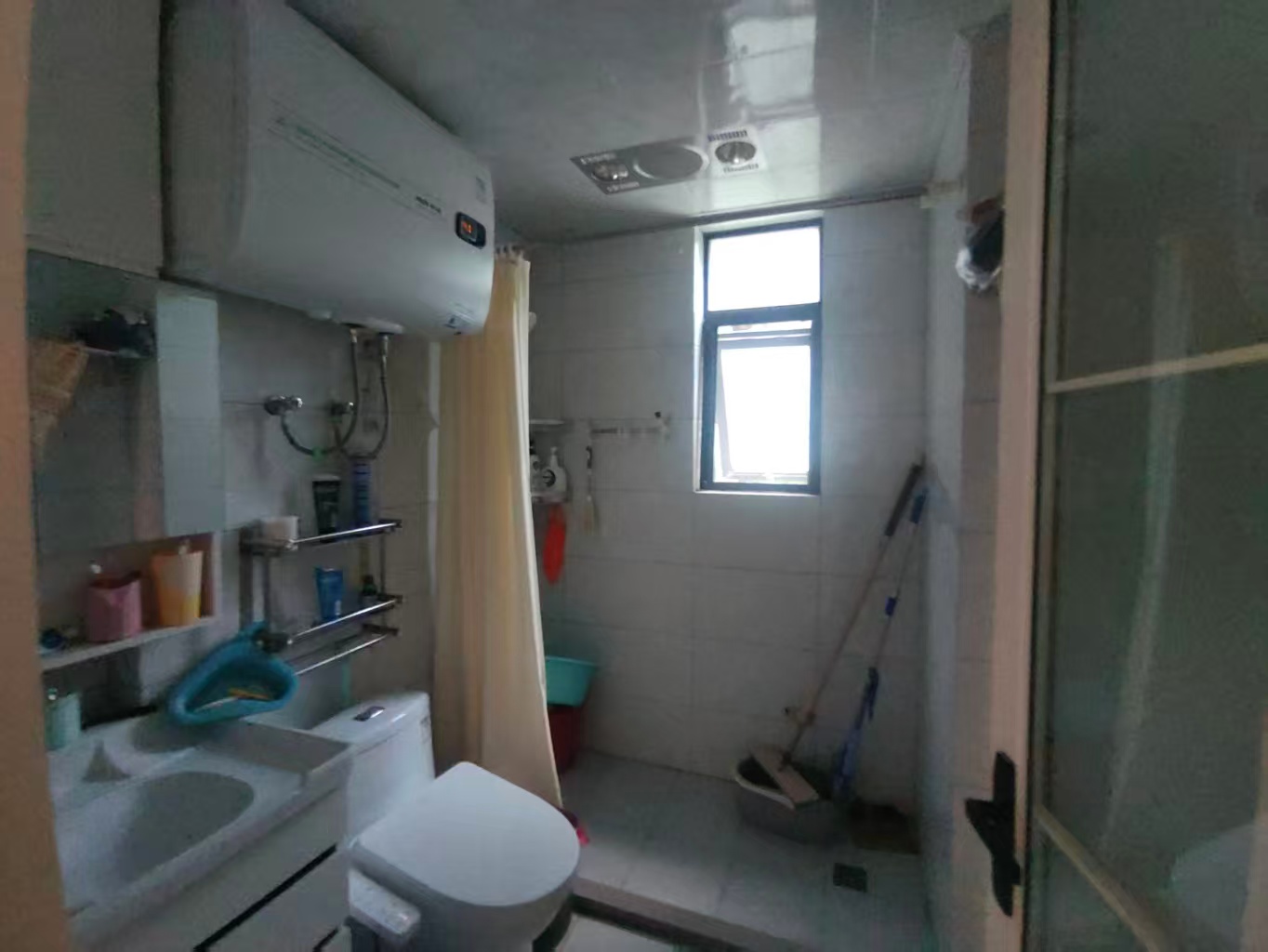 中港城 2室2厅1卫 89m&sup2;