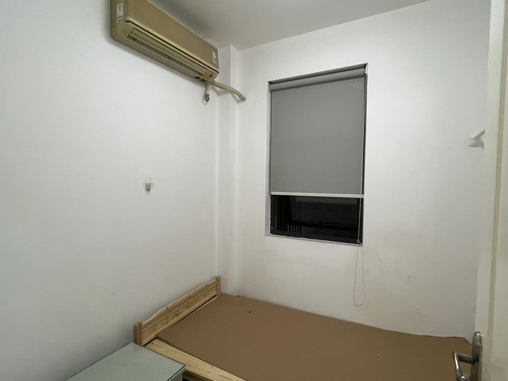 中港翡翠城 3室2厅1卫 89m&sup2;