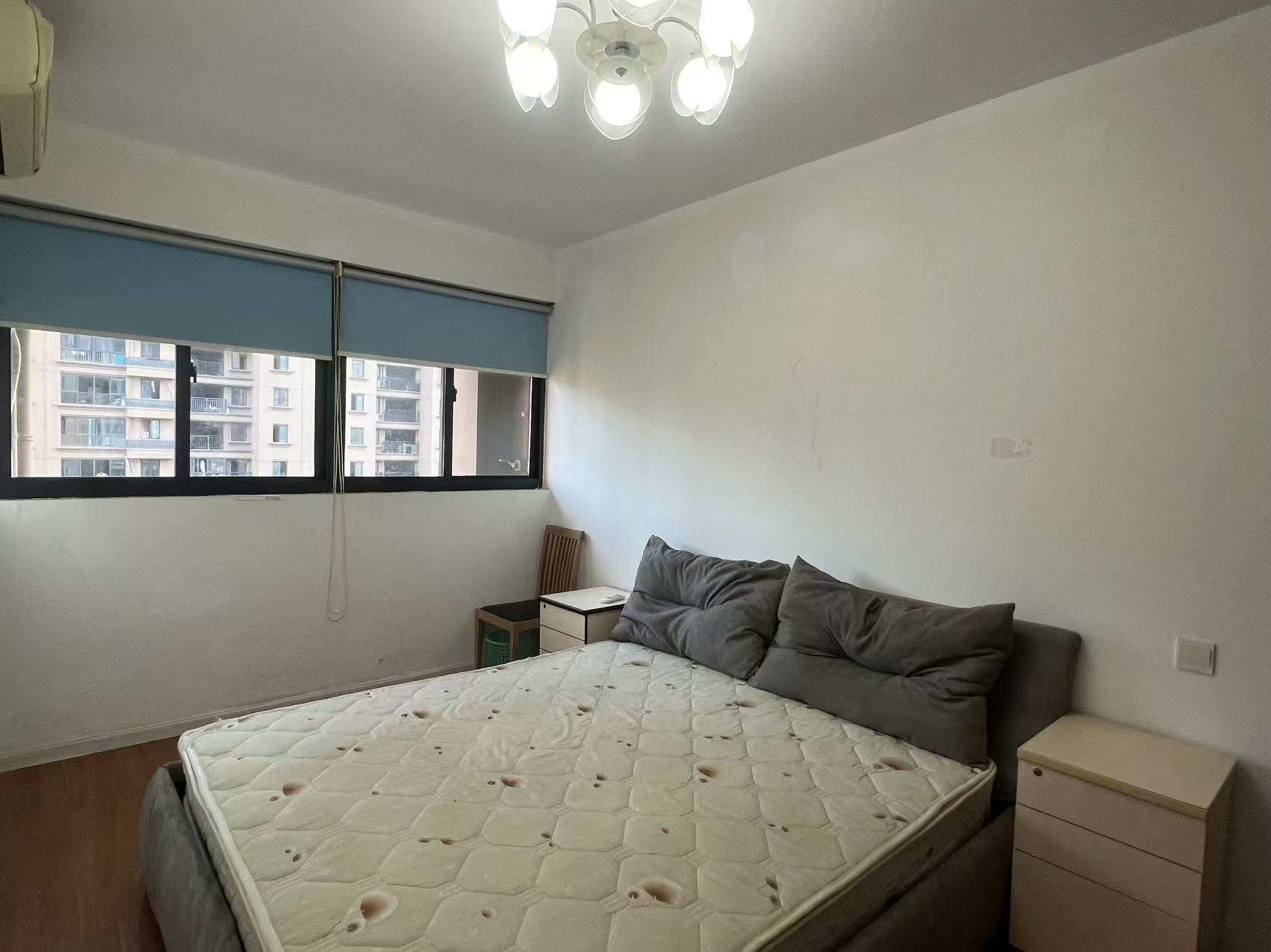 中港翡翠城 3室2厅1卫 89m&sup2;