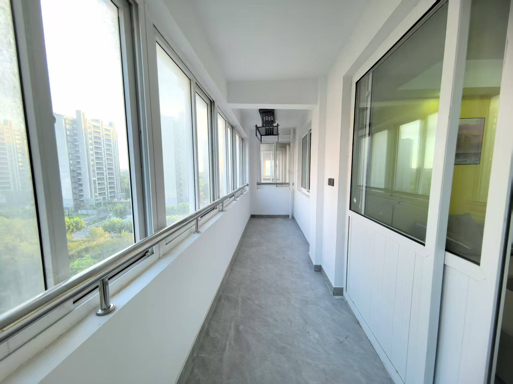 公园南苑 3室2厅2卫 150m&sup2;