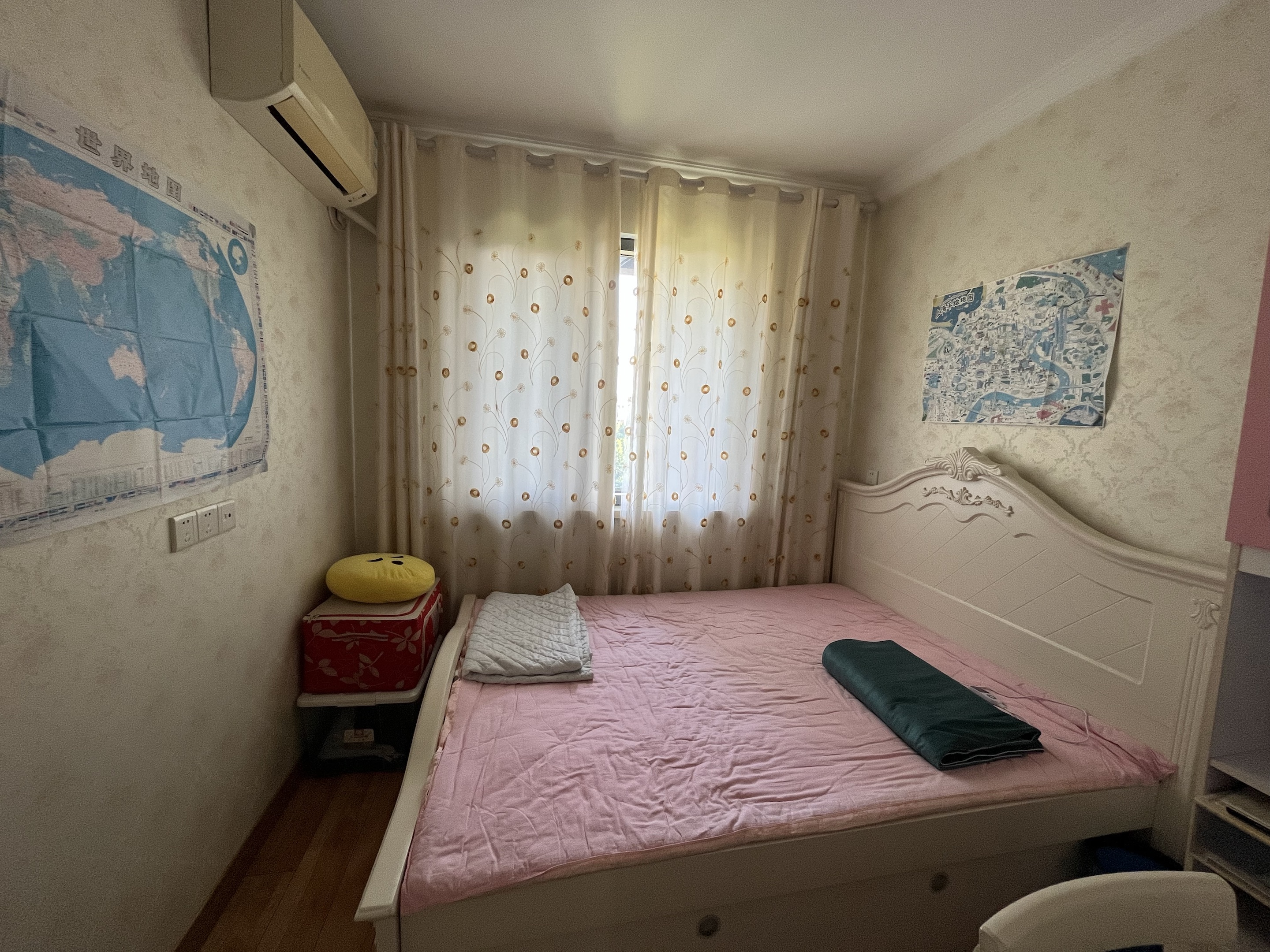 中港翡翠城 3室2厅1卫 87.13m&sup2;