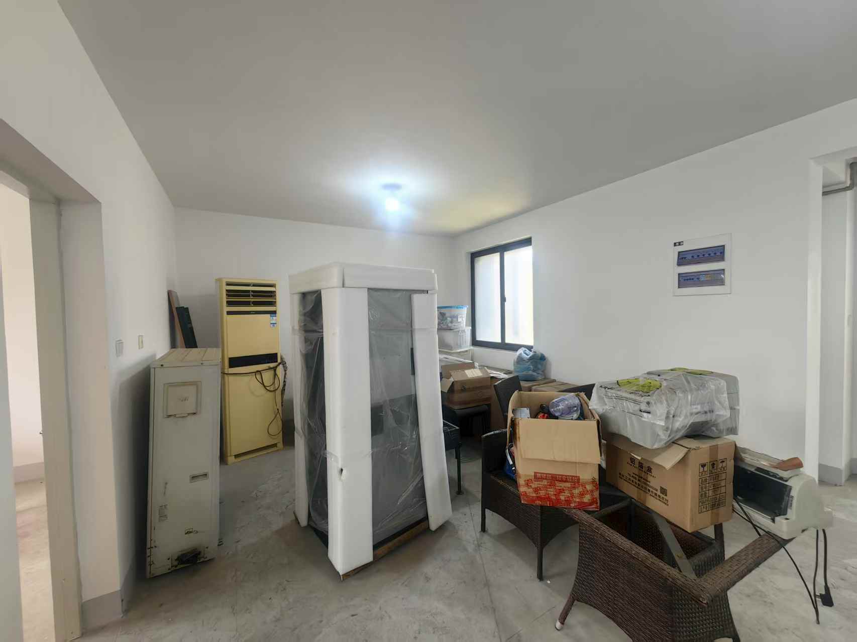 兴石花园 3室2厅1卫 114m&sup2;