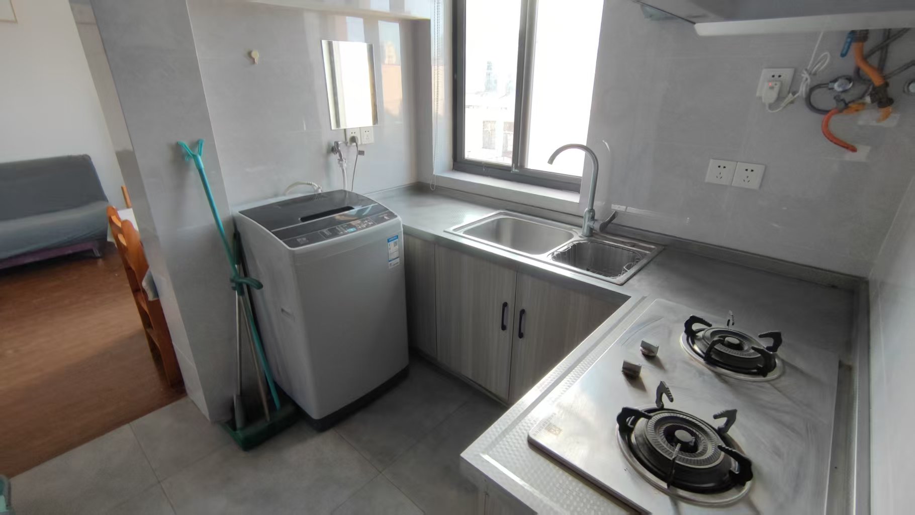 青年路新村 1室1厅1卫 46m&sup2;
