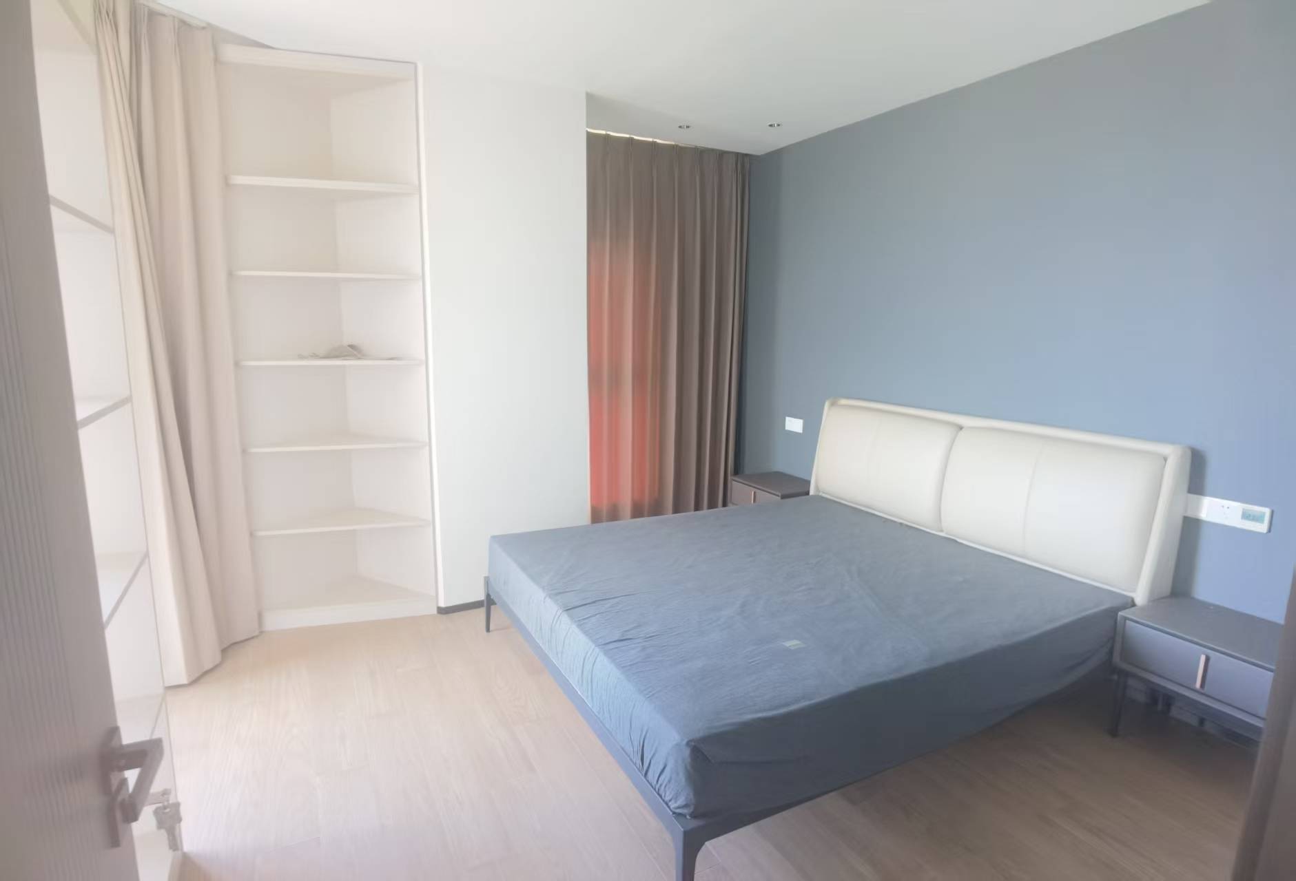 北翼玖玖广场 2室2厅1卫 120m&sup2;