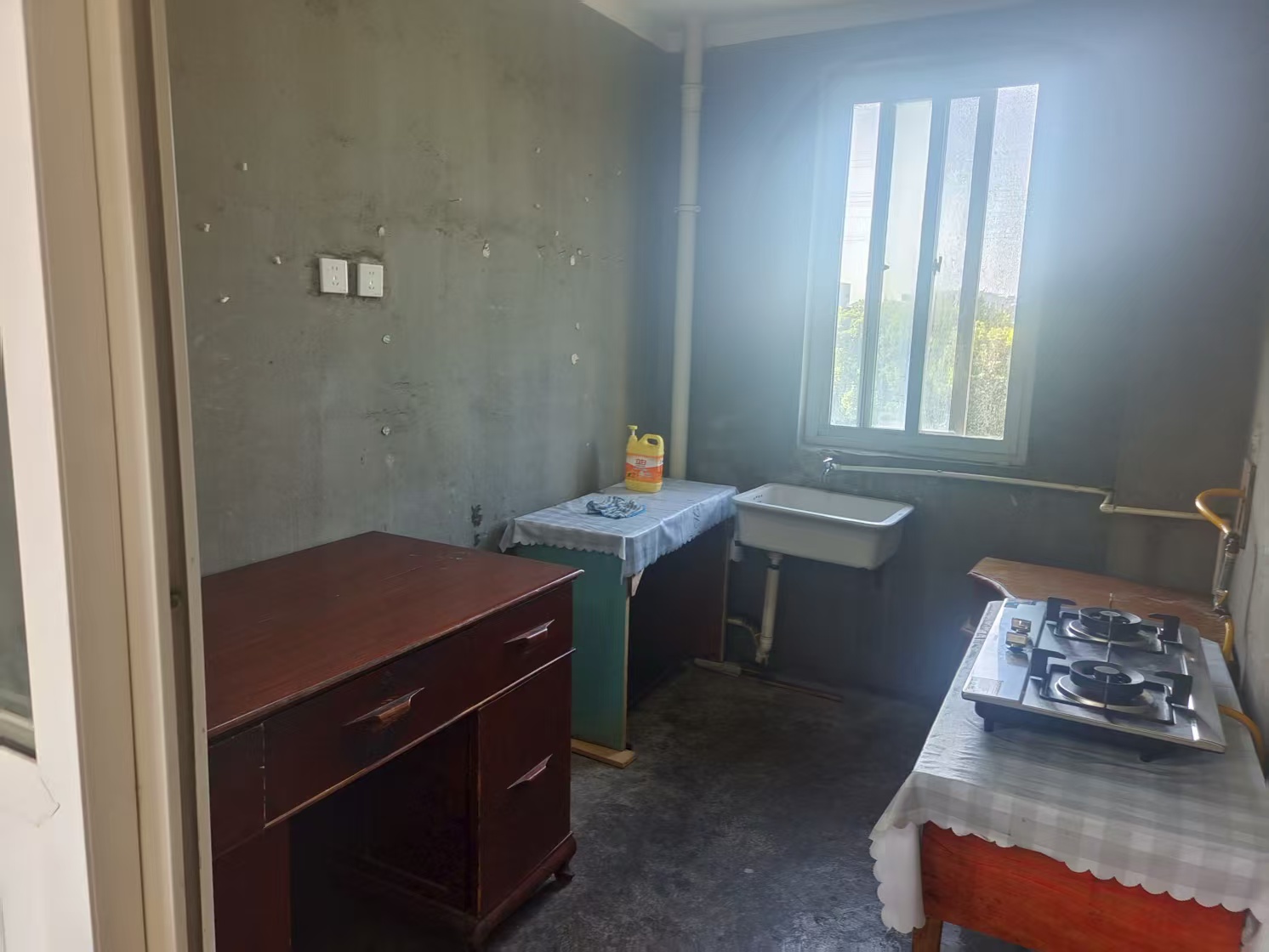 秦灶新村北区 1室1厅1卫 60m&sup2;