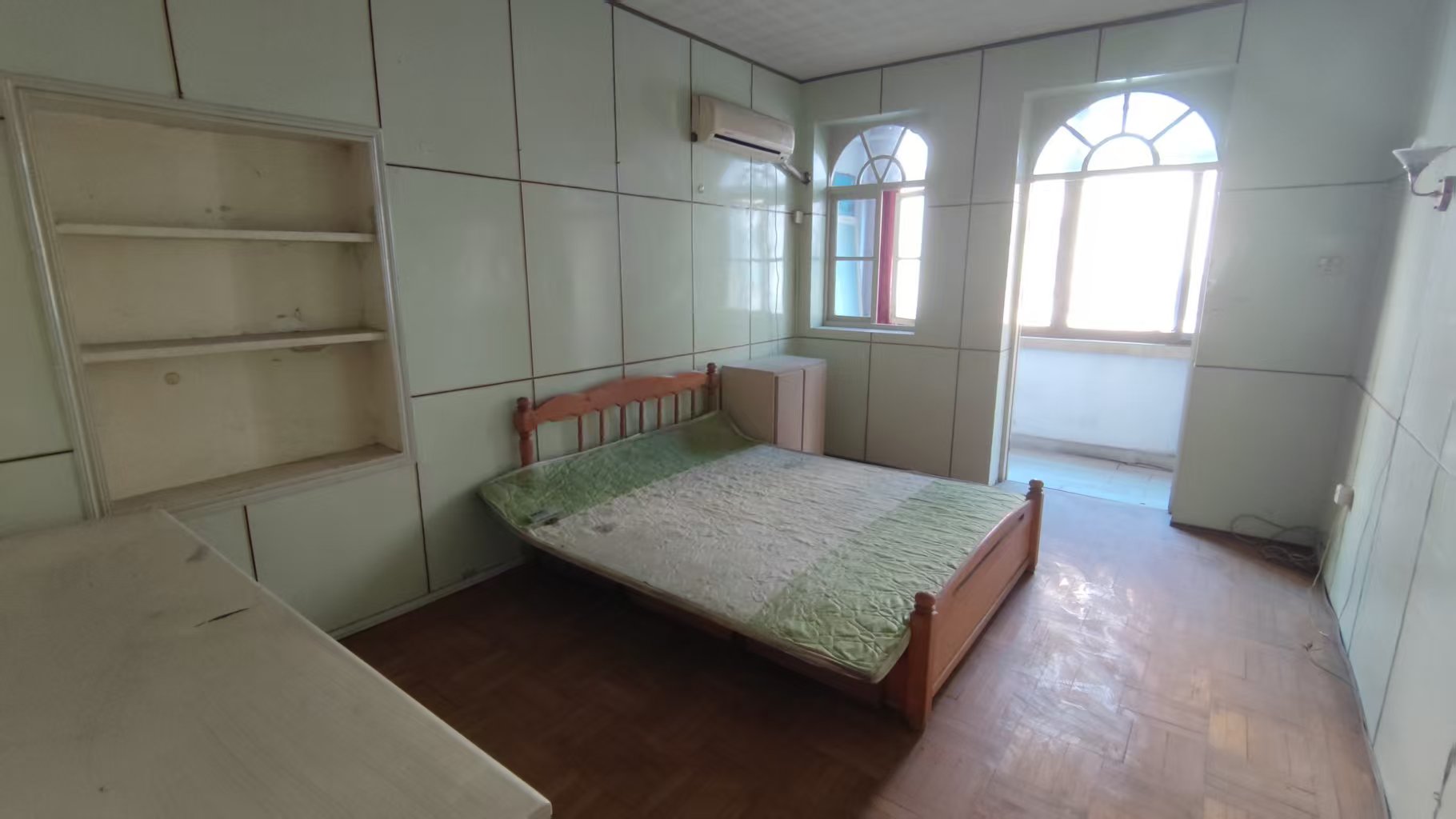 莘园路51号 1室1厅1卫 28.64m&sup2;