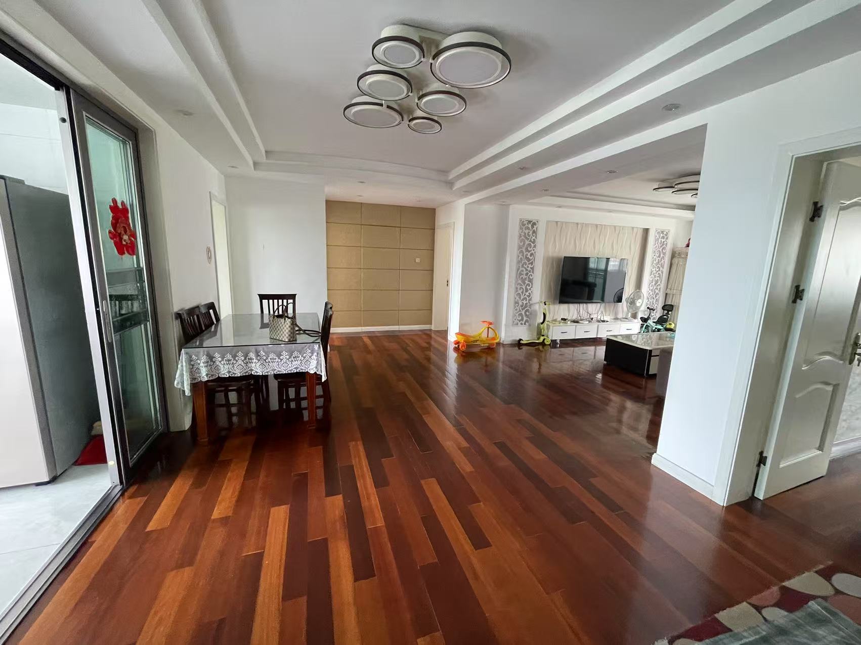 新桥北村 1室1厅1卫 28m²