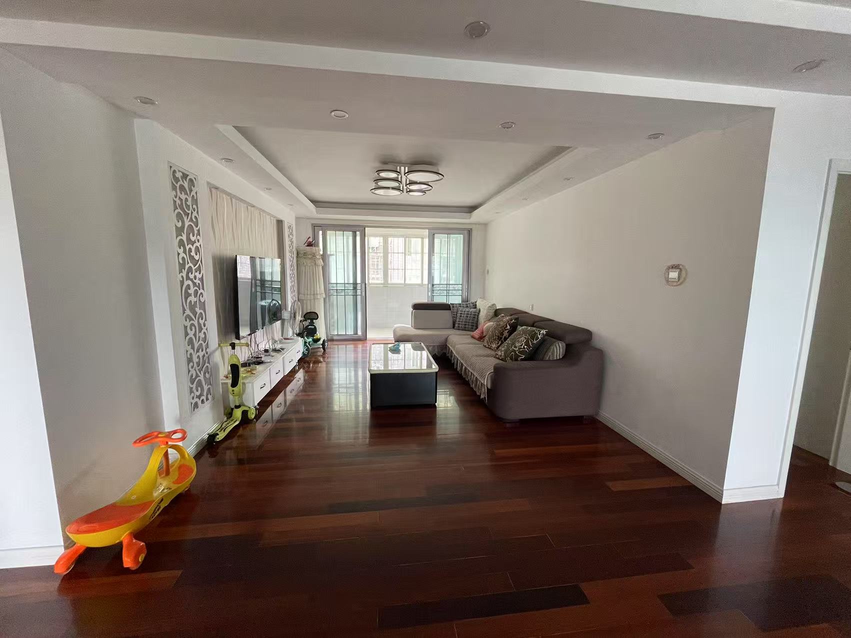 新桥北村 1室1厅1卫 28m&sup2;