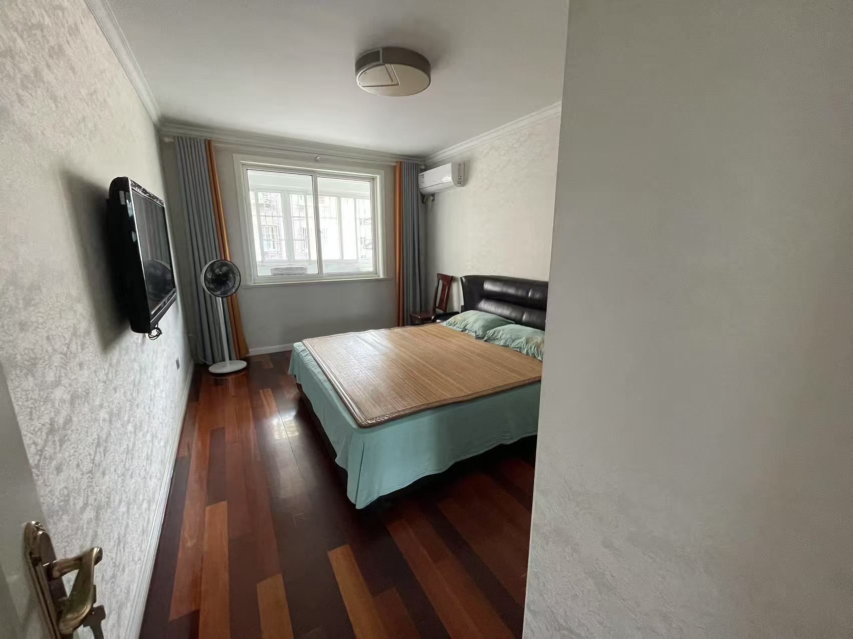 新桥北村 1室1厅1卫 28m&sup2;