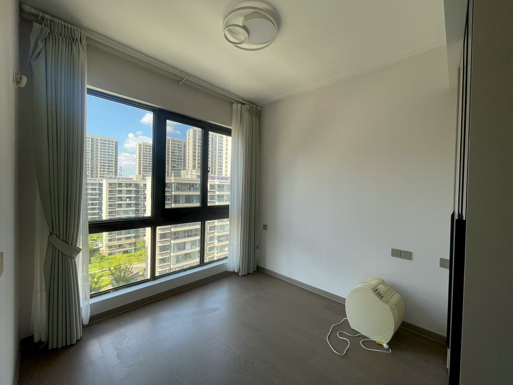 时光漫城 4室2厅2卫 123.11m&sup2;