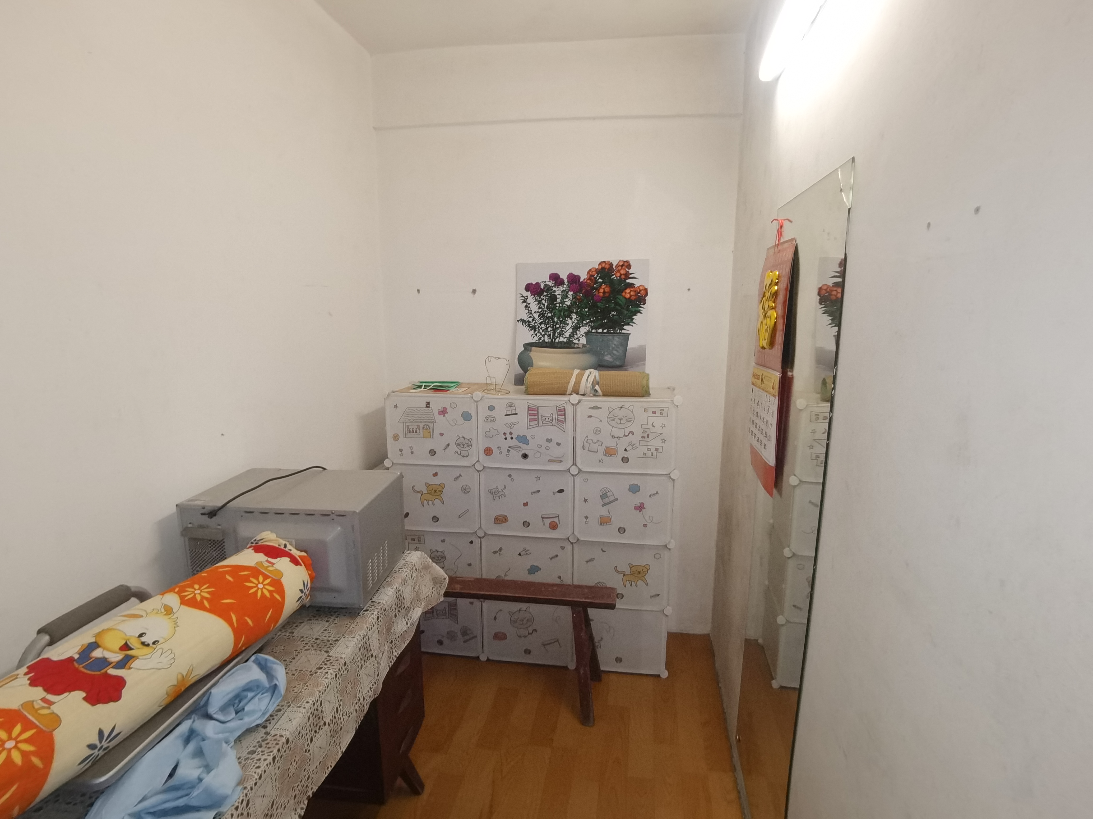 跃龙路93号 3室1厅1卫 87m&sup2;