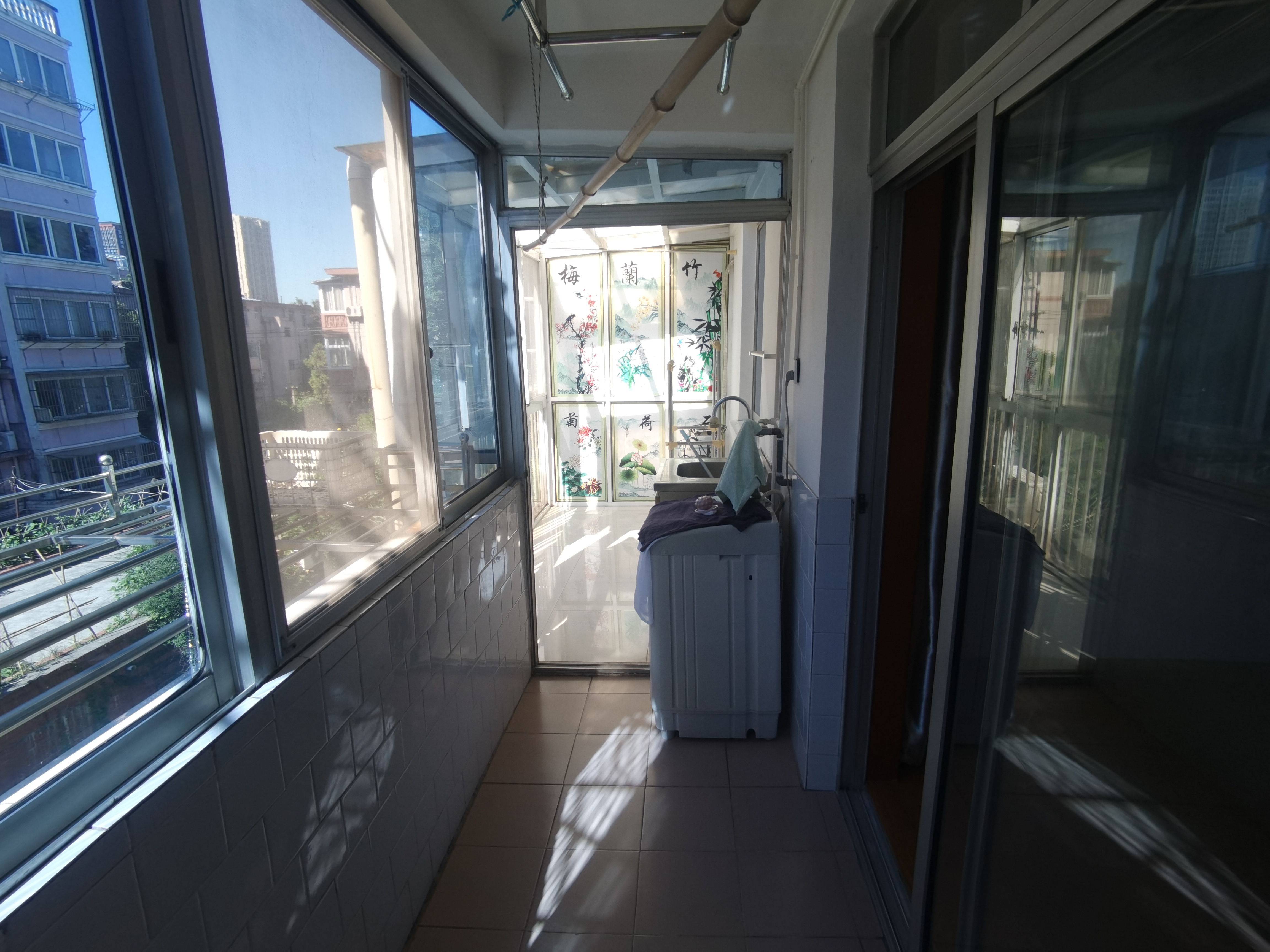 跃龙路93号 3室1厅1卫 87m&sup2;