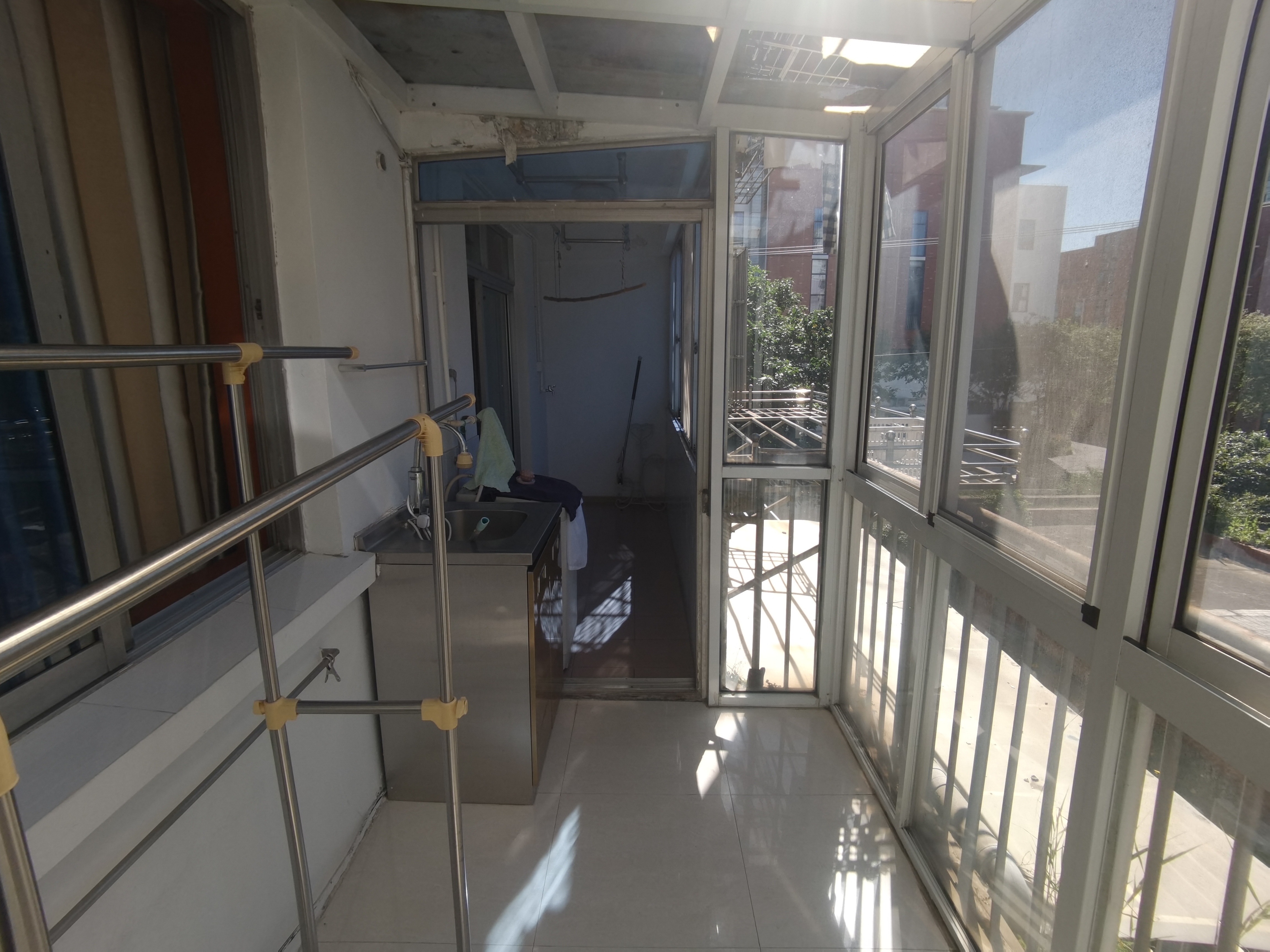 跃龙路93号 3室1厅1卫 87m&sup2;