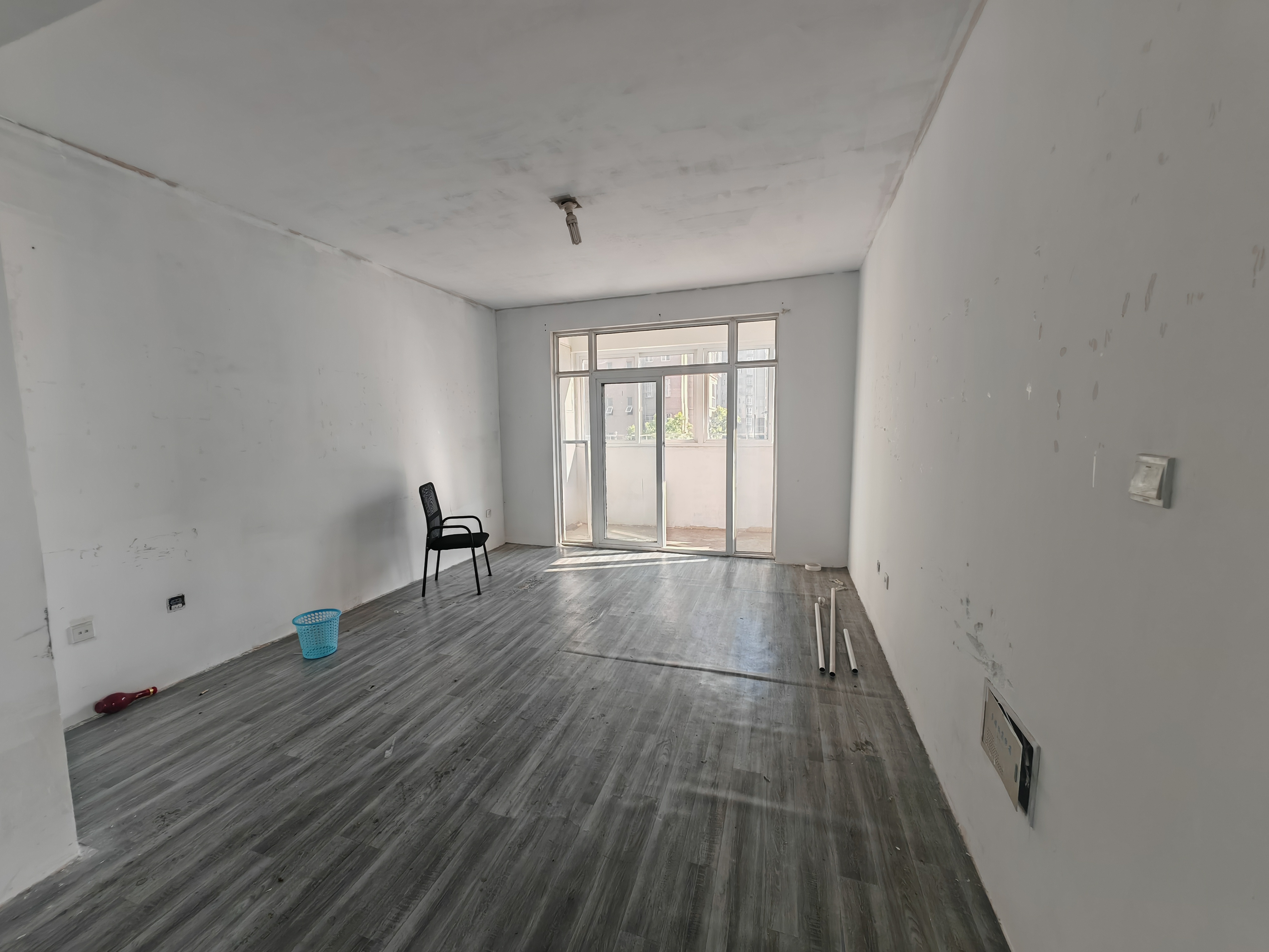 天熹苑 2室2厅1卫 98m²