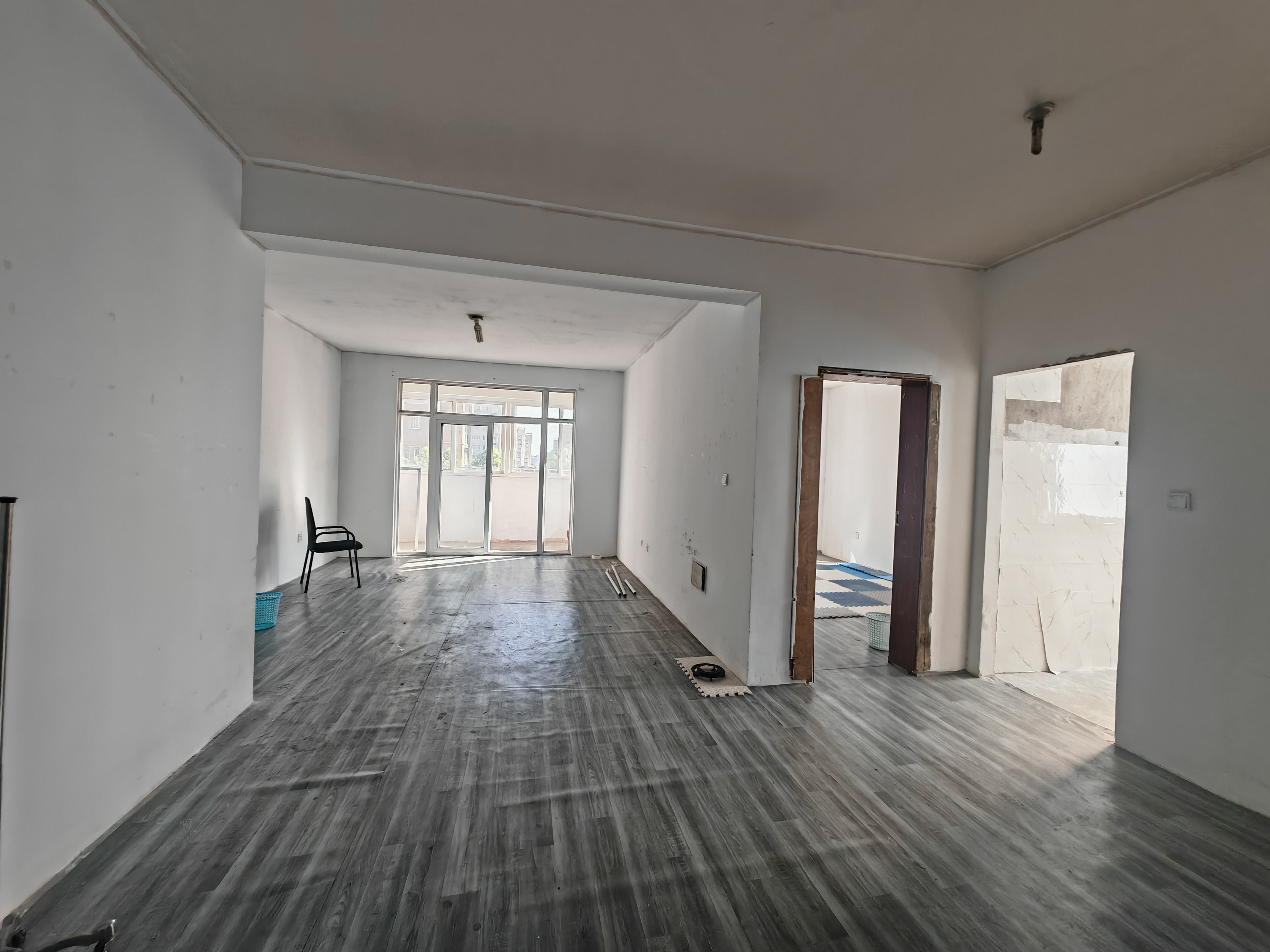 天熹苑 2室2厅1卫 98m&sup2;