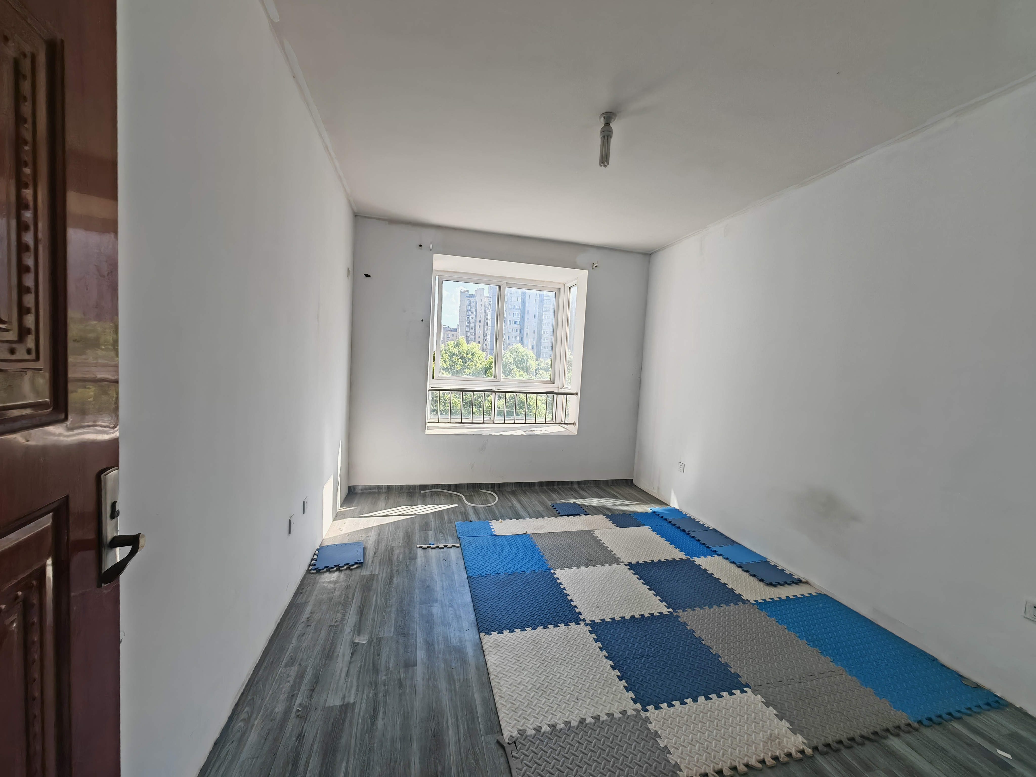 天熹苑 2室2厅1卫 98m&sup2;