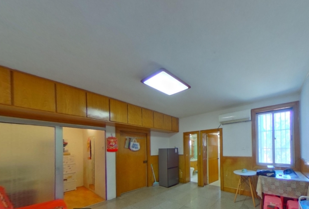 跃龙路93号 3室1厅1卫 87m²
