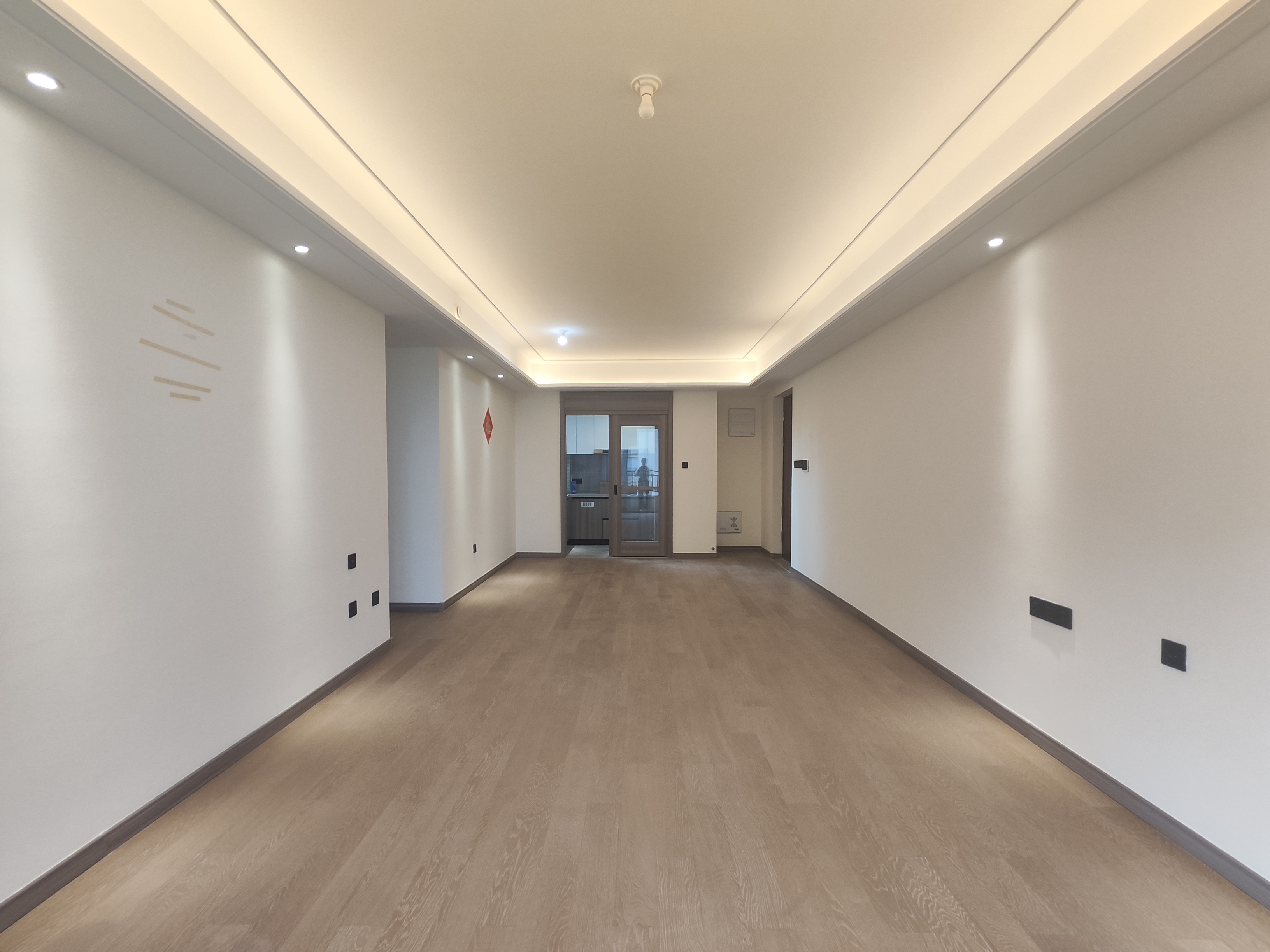 湖山源著 3室2厅2卫 114.8m²