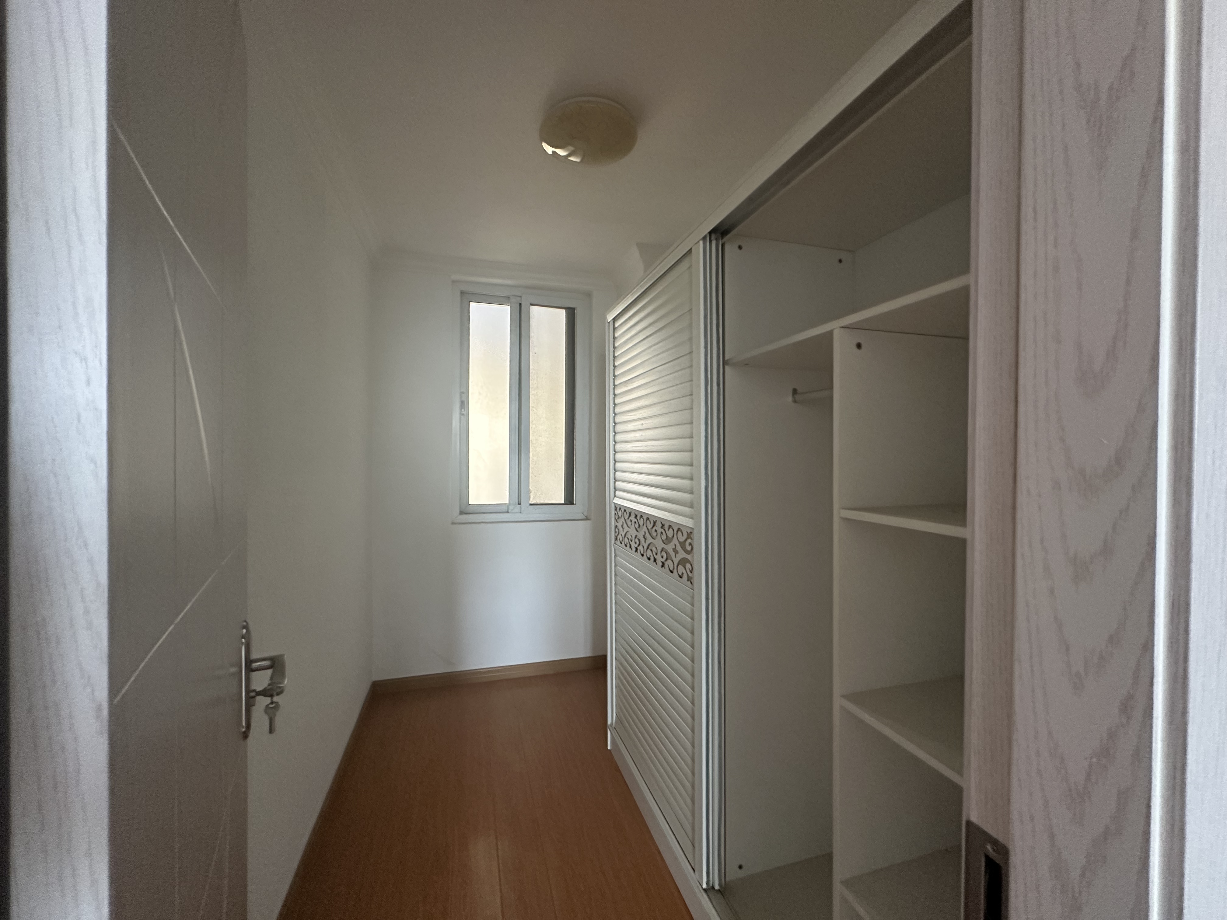 南通橡树湾 3室1厅1卫 122m&sup2;