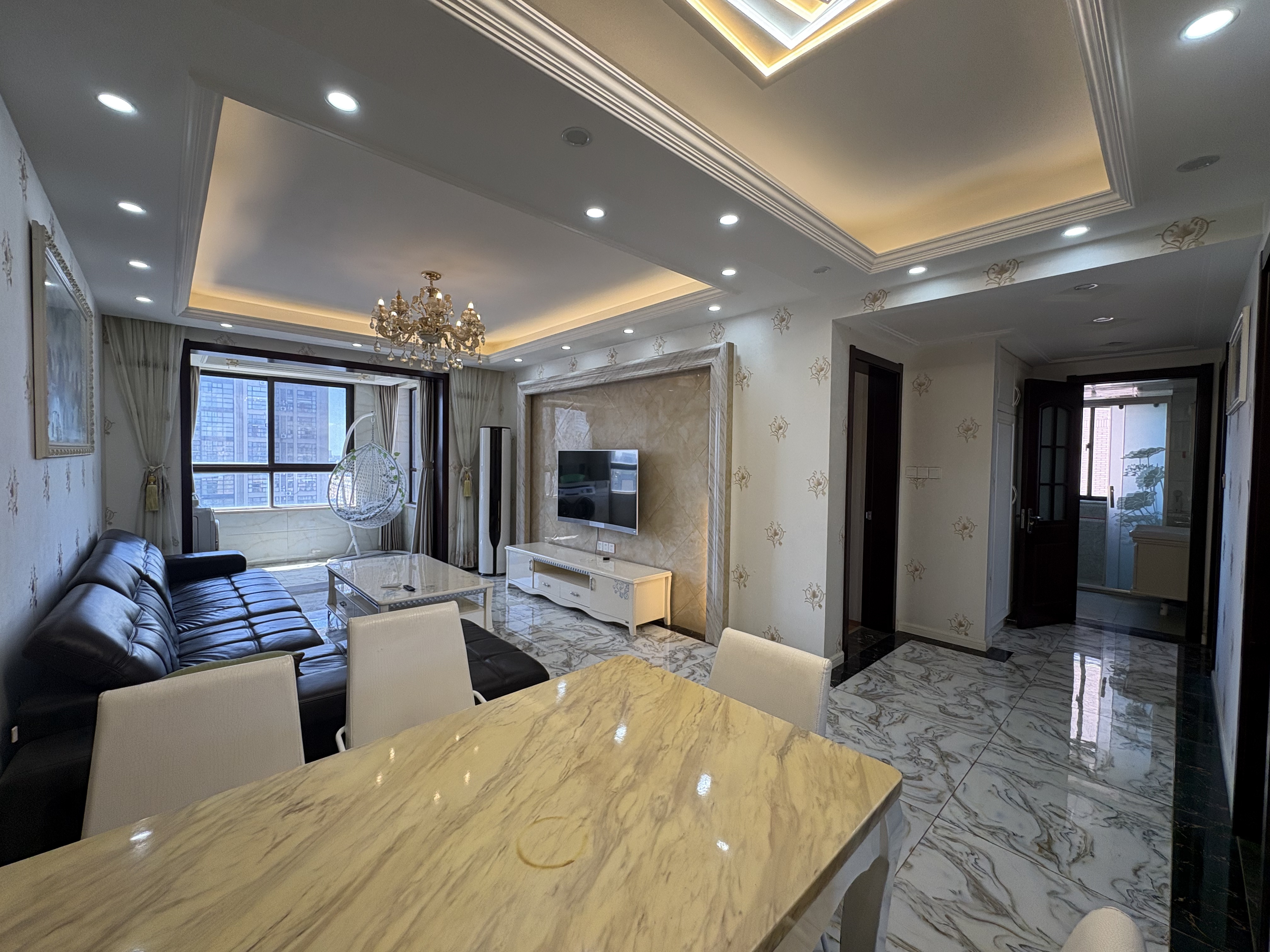 书香华府小区 3室2厅1卫 107.46m&sup2;