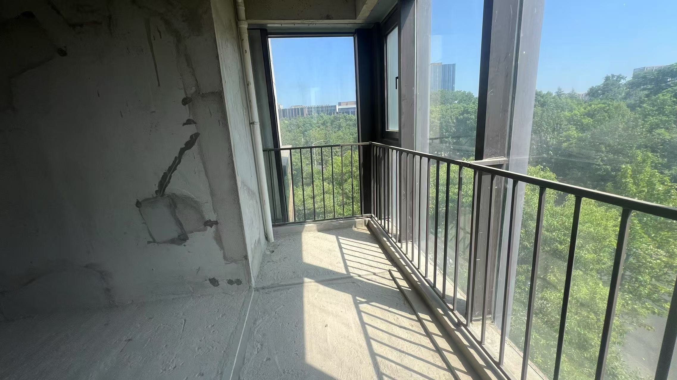 南山湖一号 4室2厅3卫 234m&sup2;