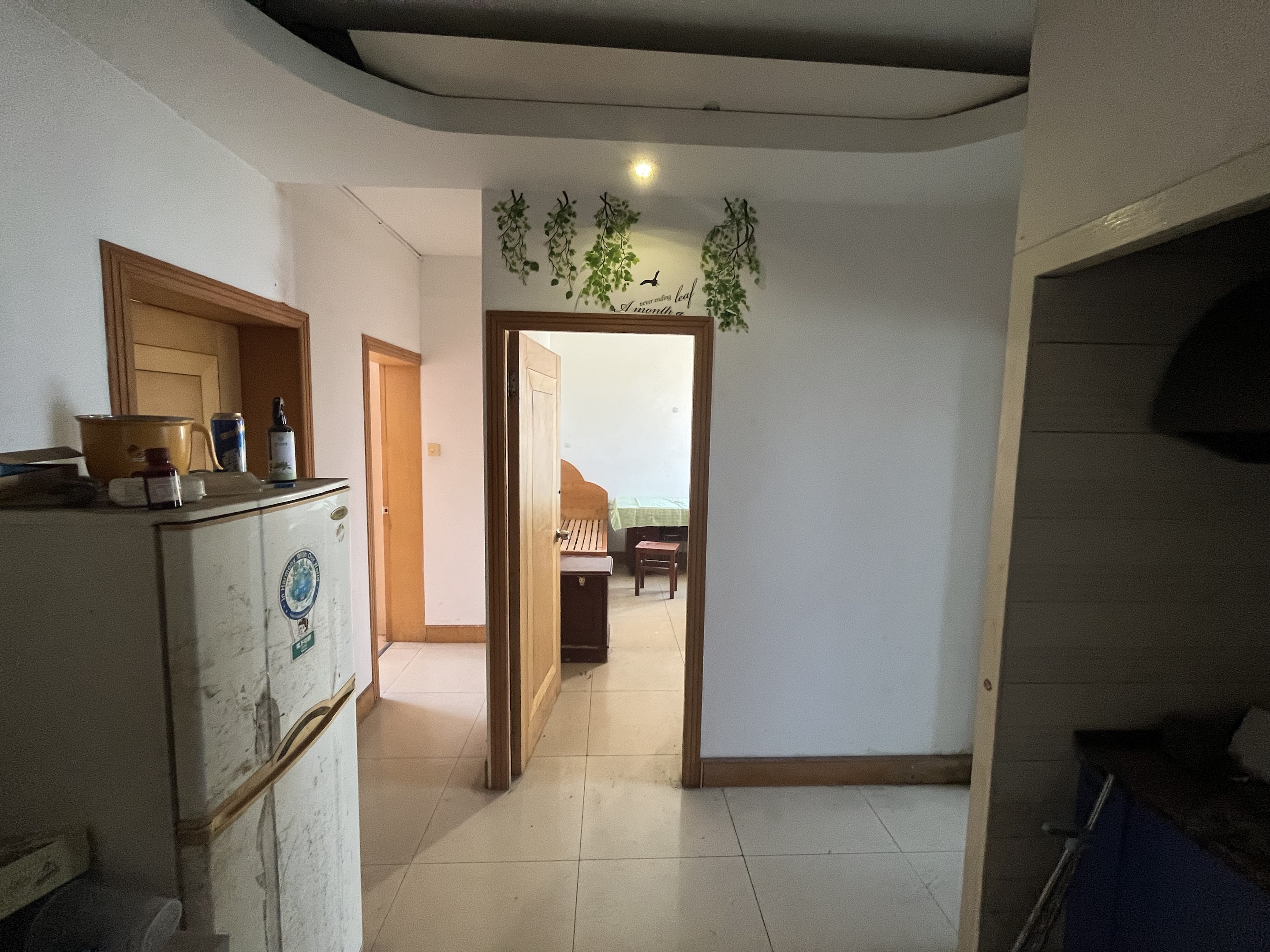 教育新村 5室2厅2卫 90m&sup2;