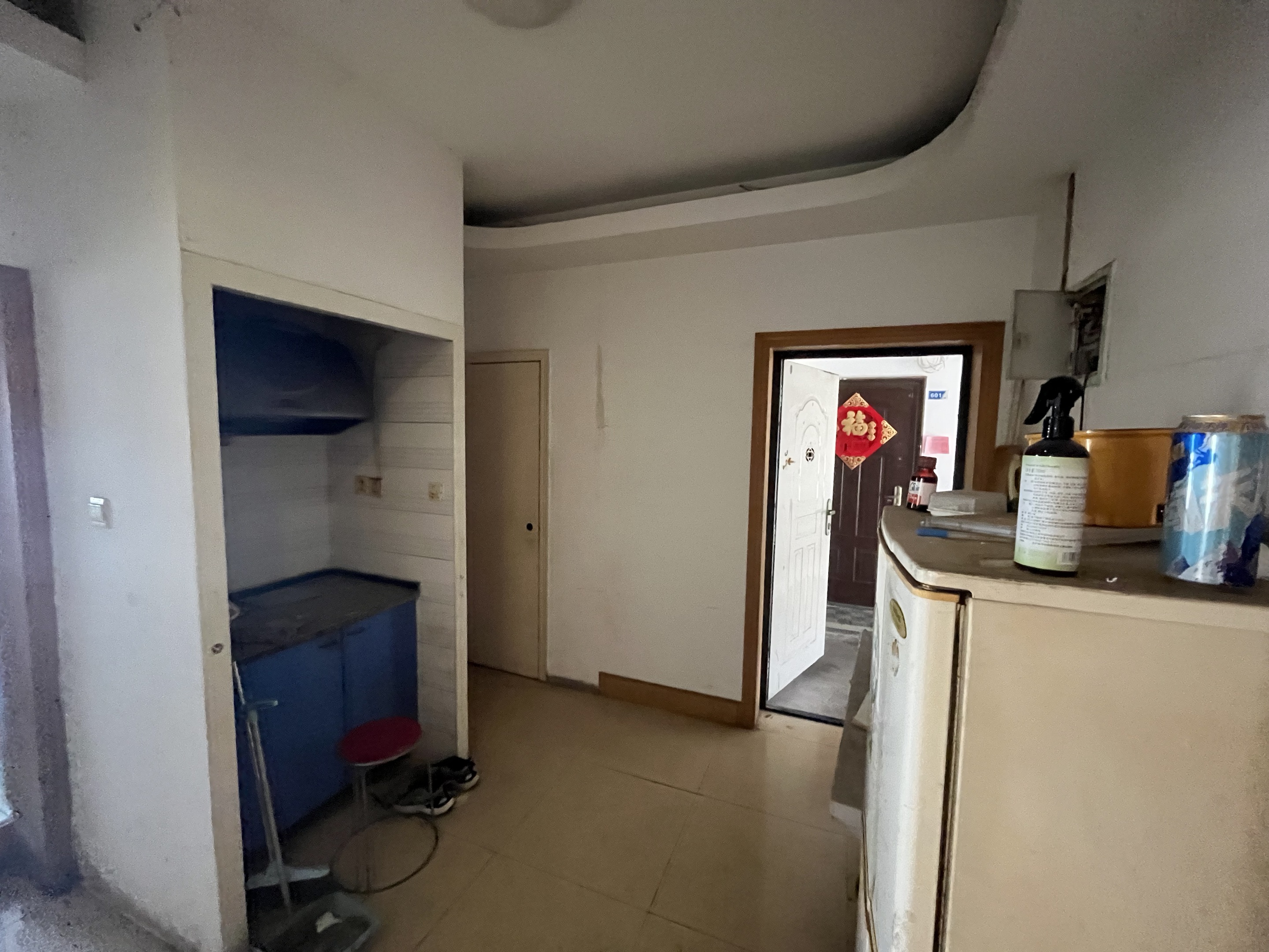 教育新村 5室2厅2卫 90m&sup2;