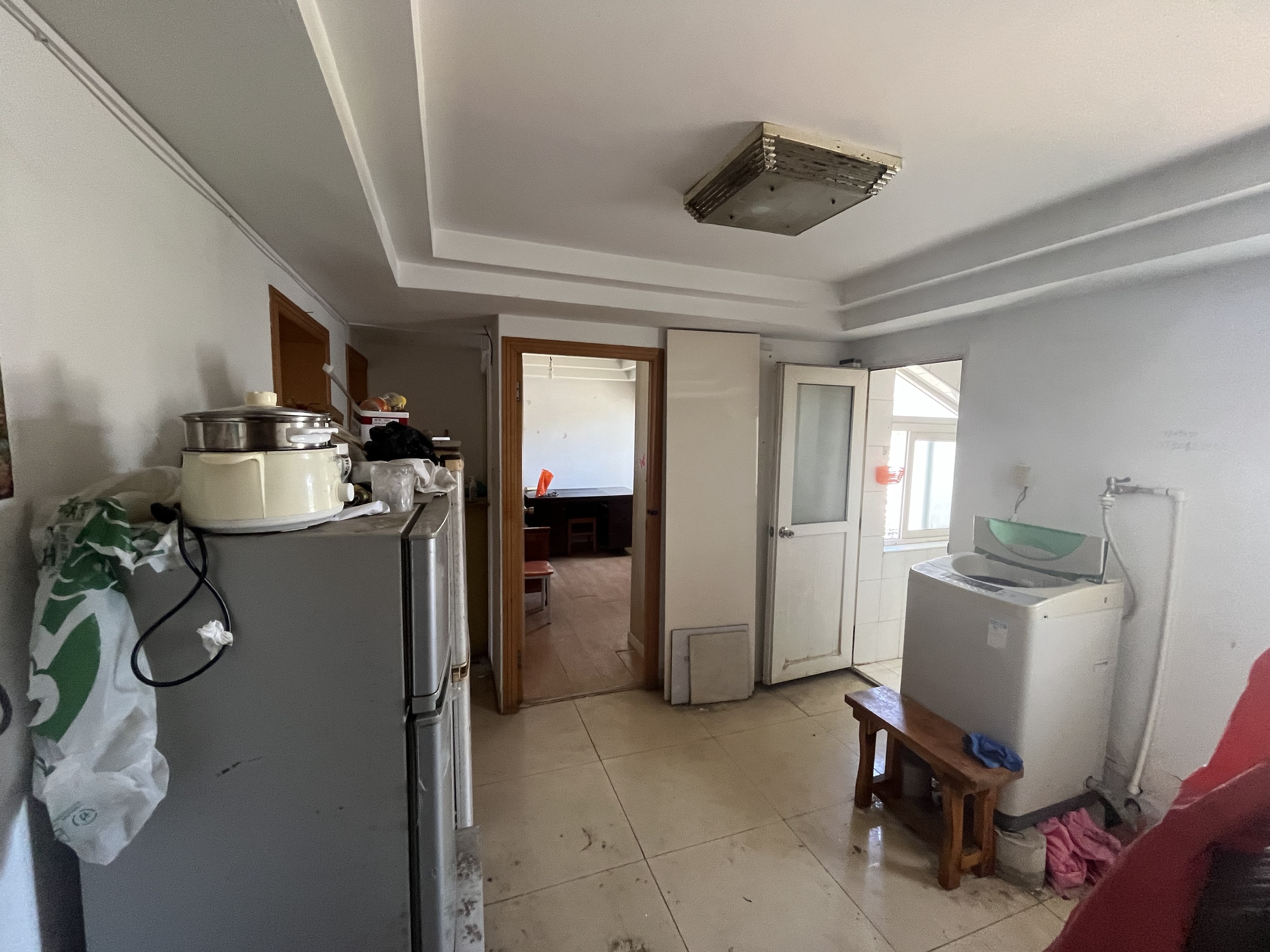 教育新村 5室2厅2卫 90m&sup2;