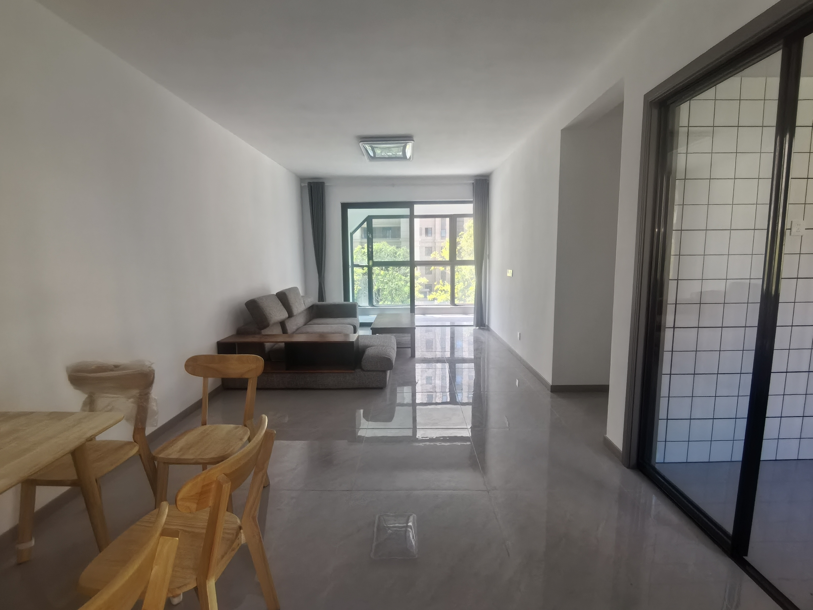 春溪集 3室2厅2卫 120m²