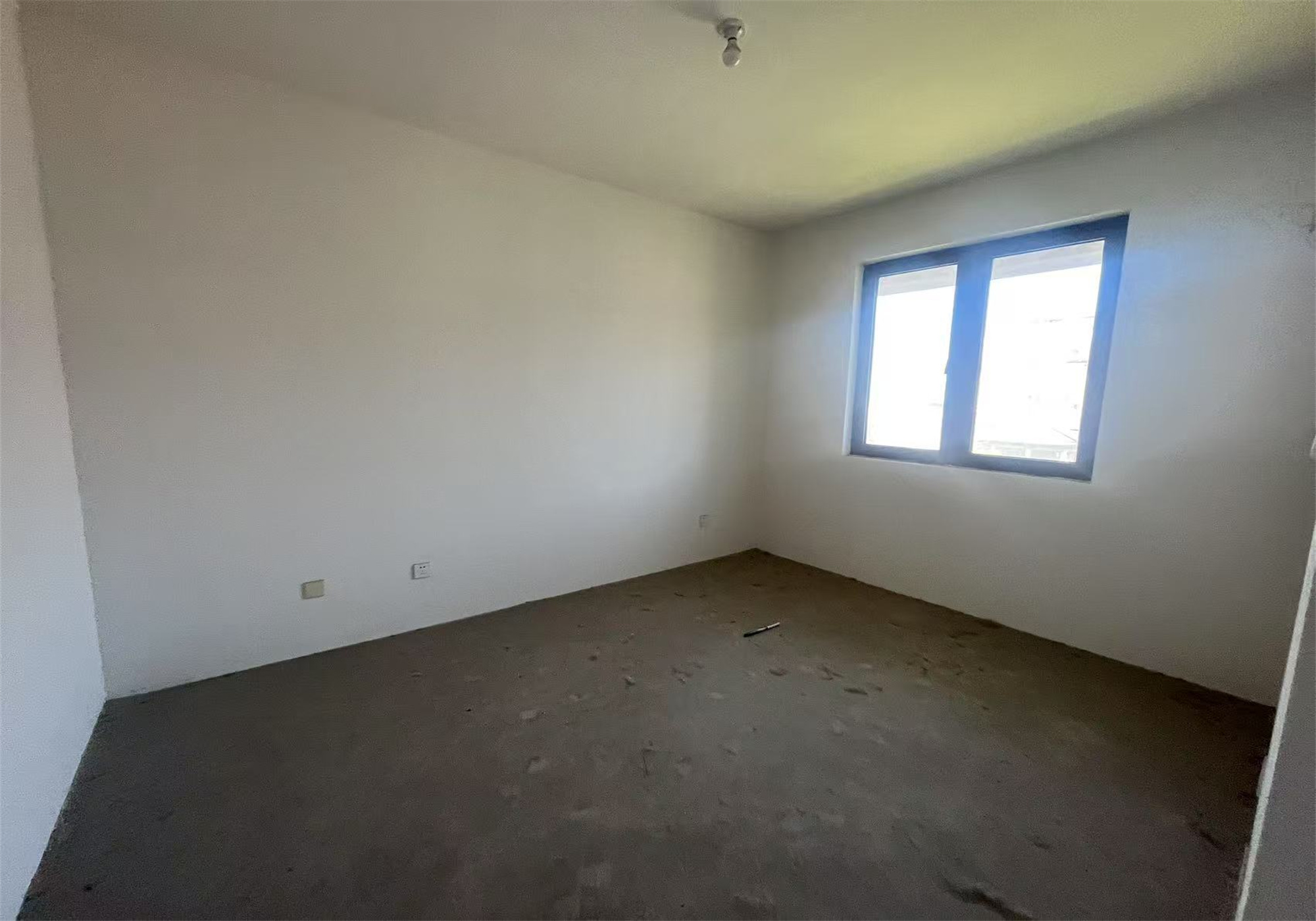 城市嘉苑 4室2厅3卫 220.00m&sup2;