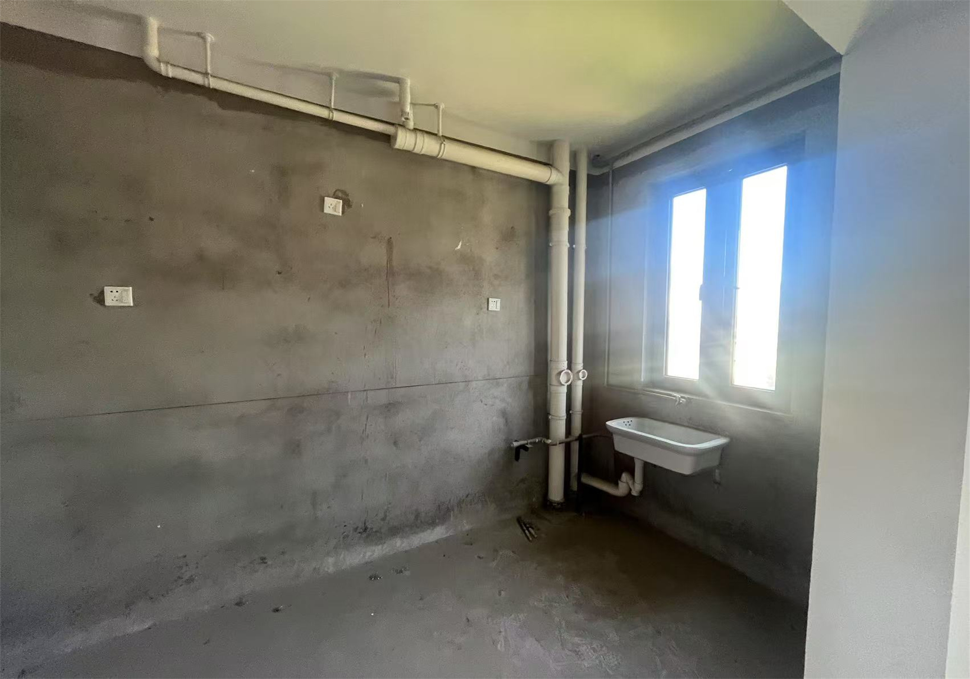 城市嘉苑 4室2厅3卫 220.00m&sup2;