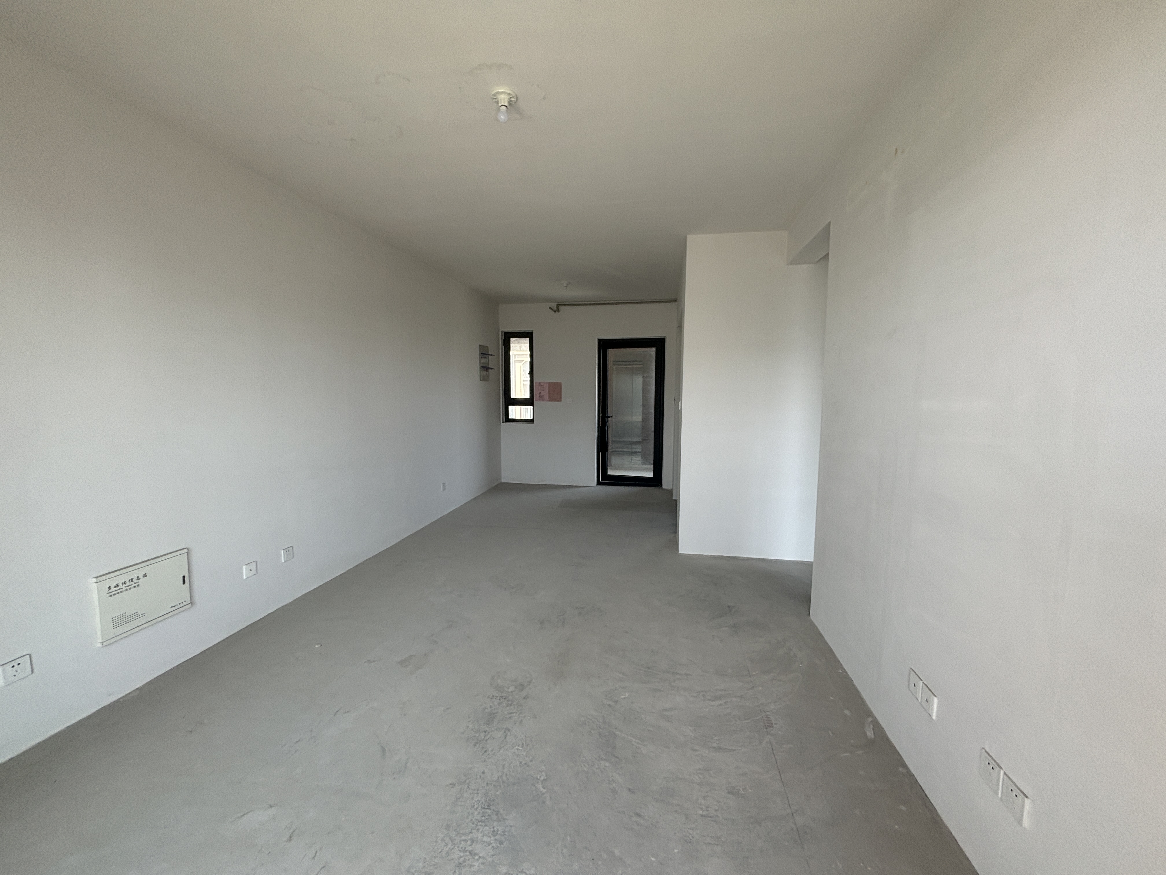 春溪集 3室2厅2卫 108m²